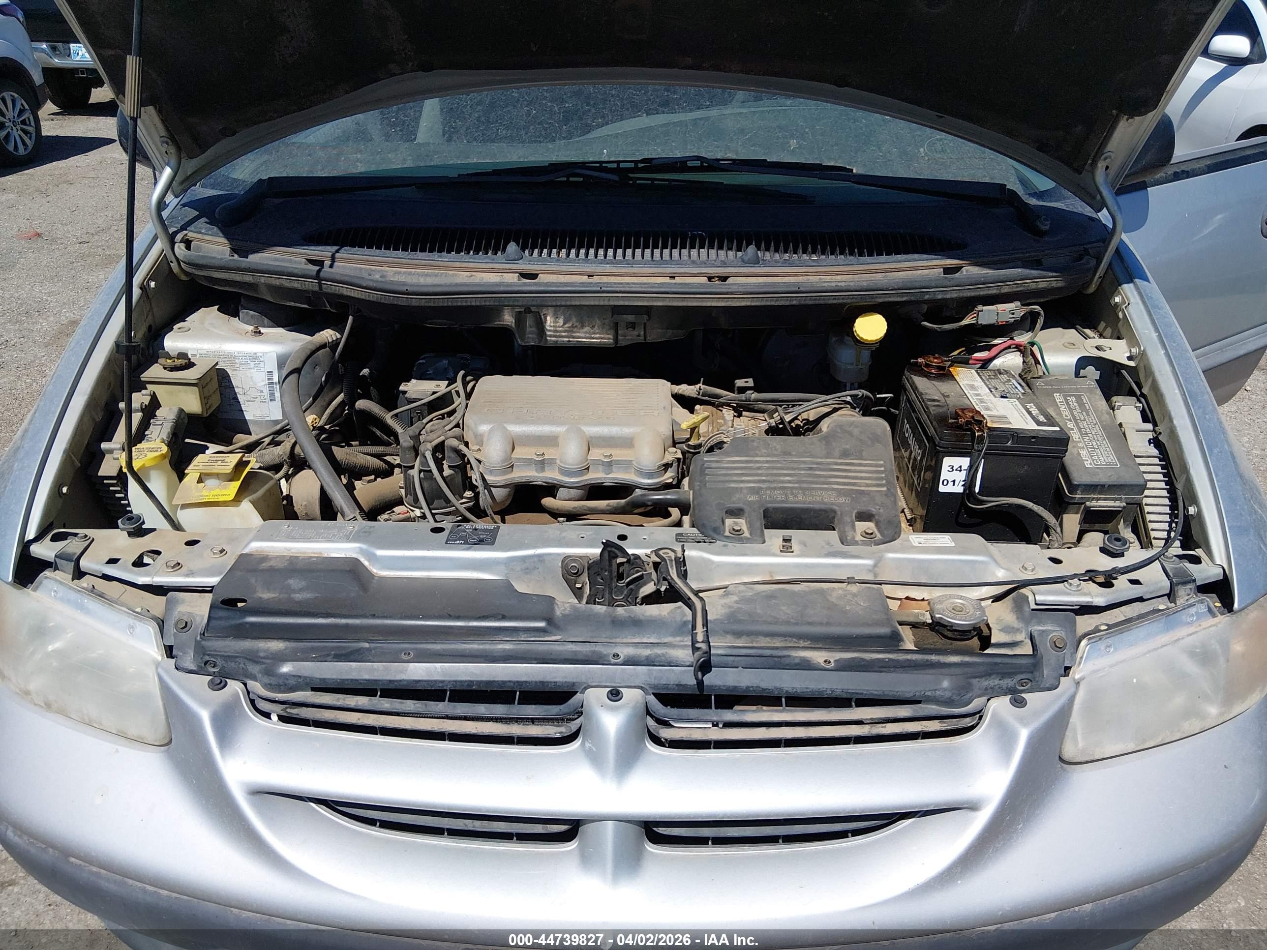 DODGE CARAVAN image 10