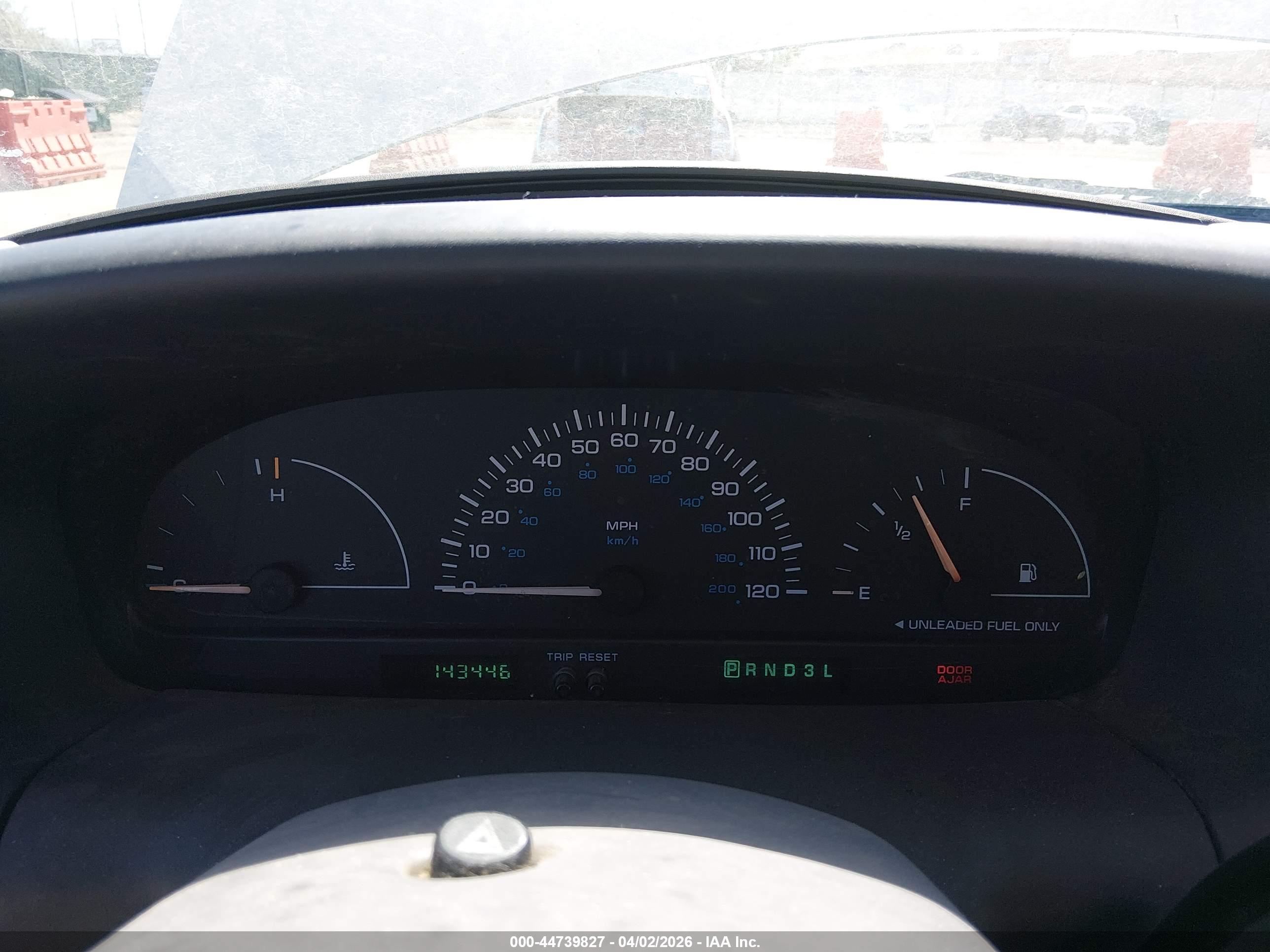 DODGE CARAVAN image 7