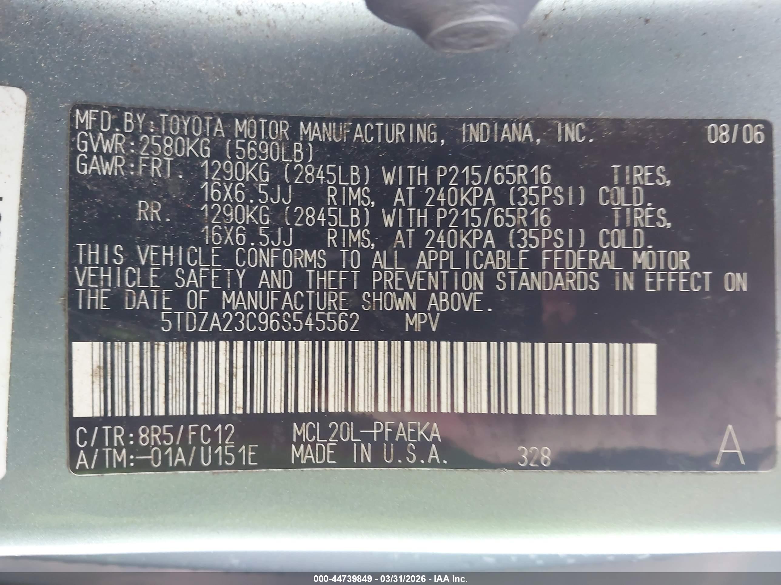 TOYOTA SIENNA image 9