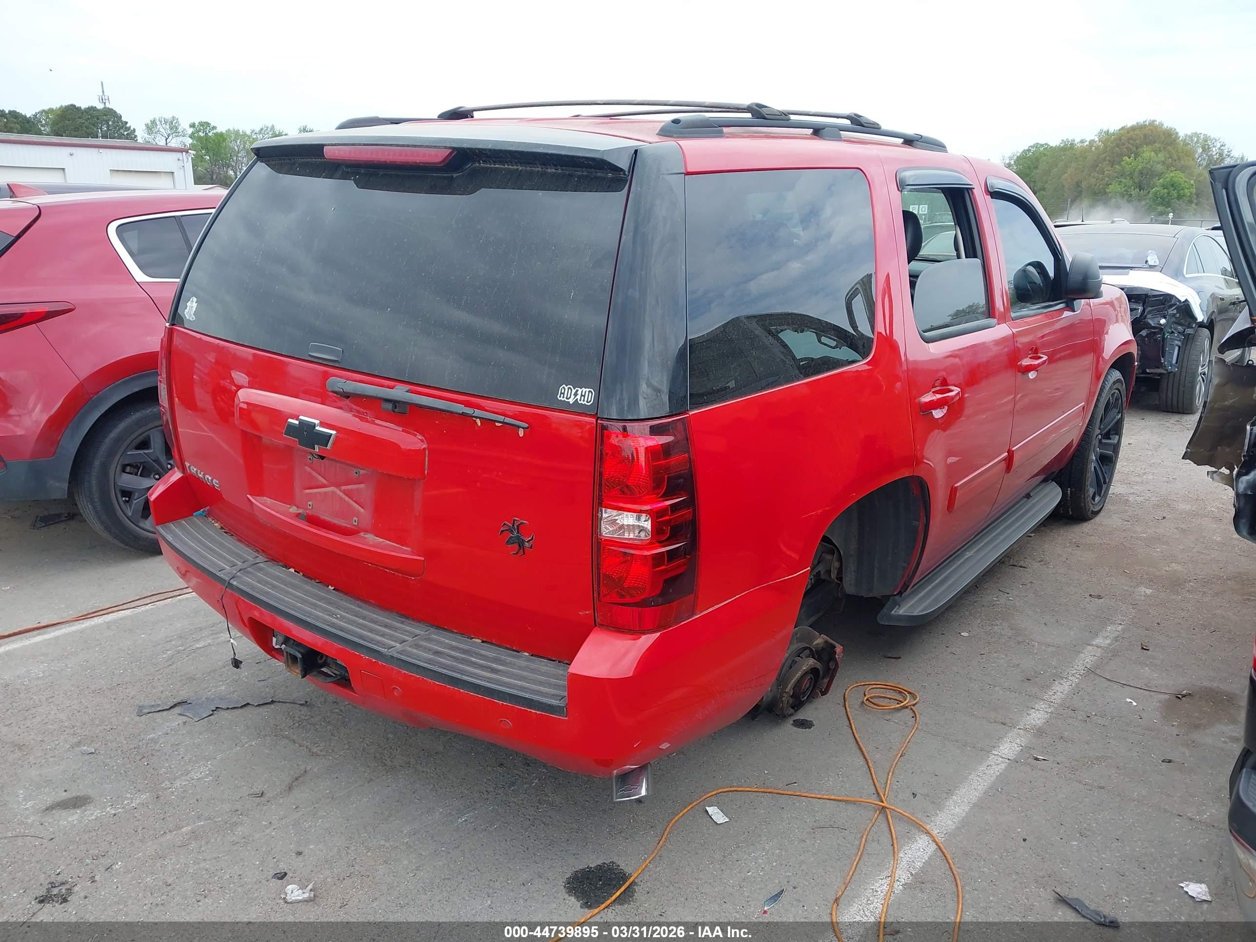 CHEVROLET TAHOE image 4