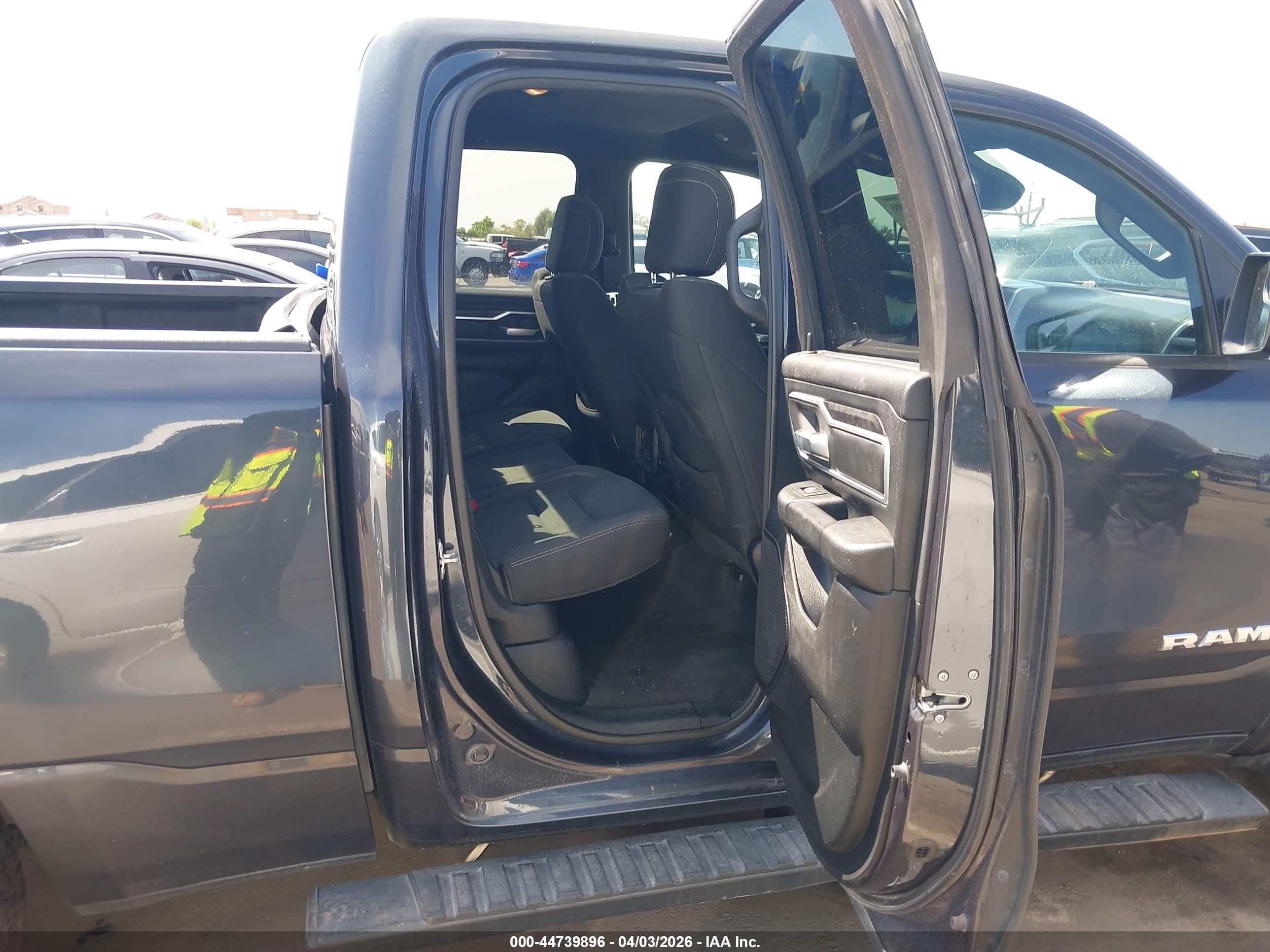 RAM 1500 image 8