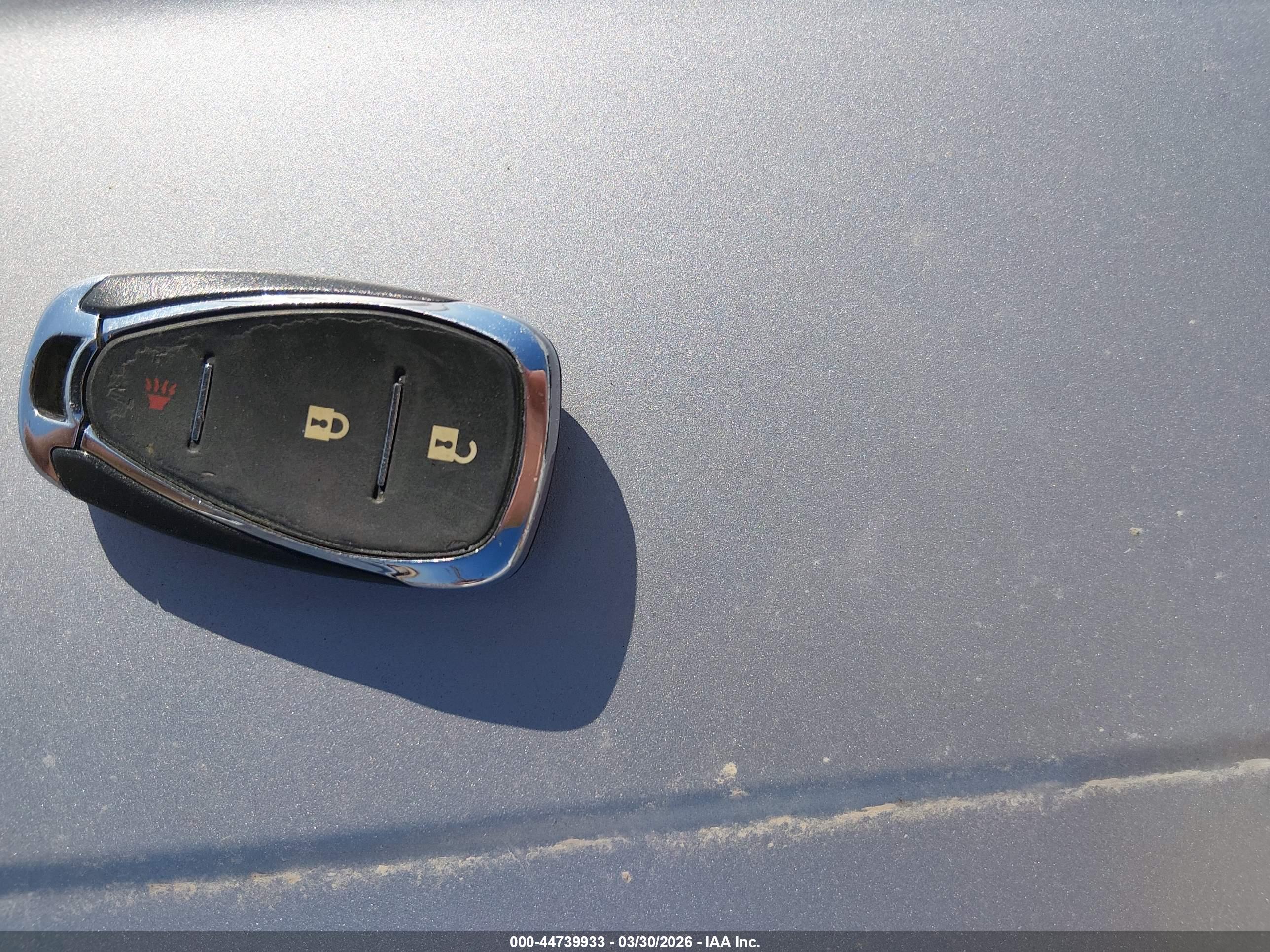 CHEVROLET EQUINOX image 11