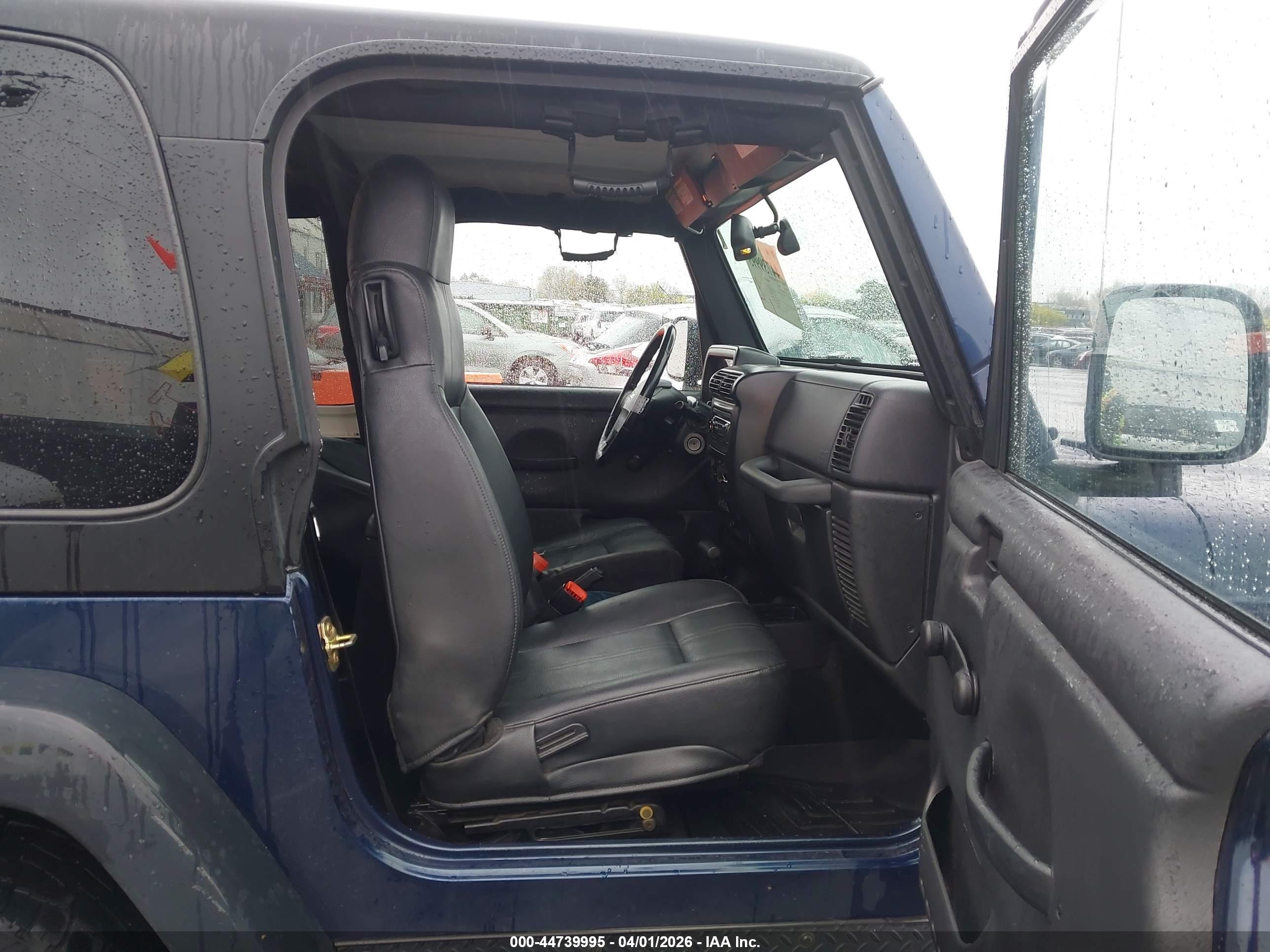 JEEP WRANGLER image 5