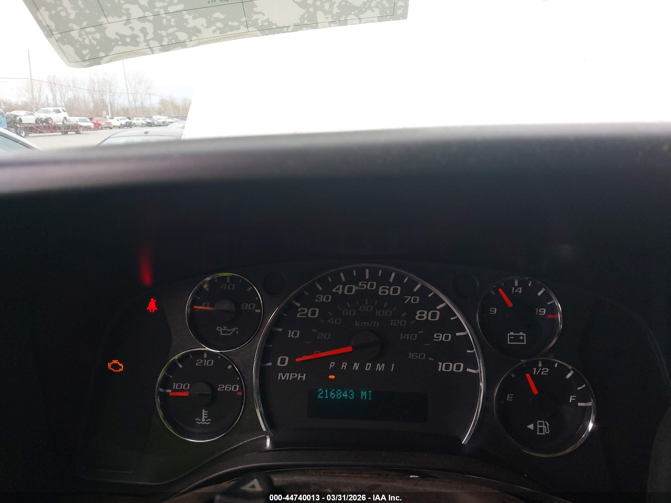 CHEVROLET EXPRESS image 7