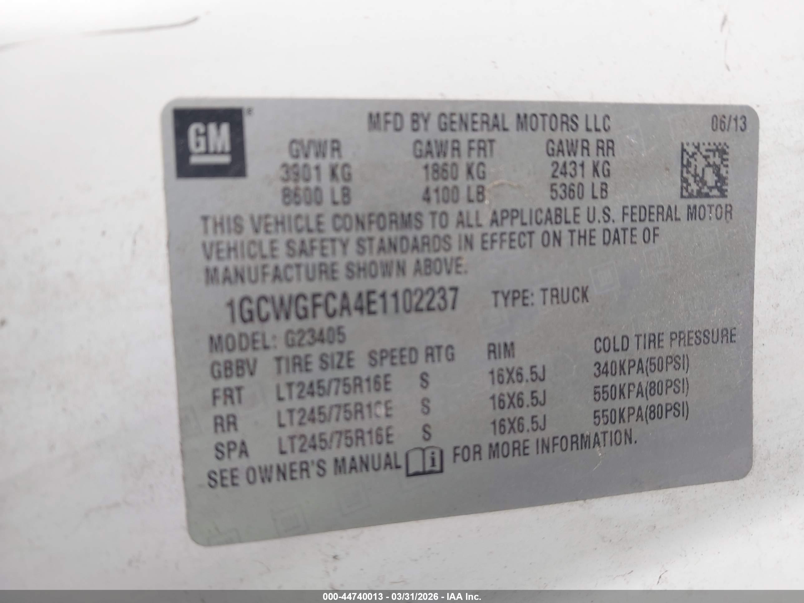 CHEVROLET EXPRESS image 9