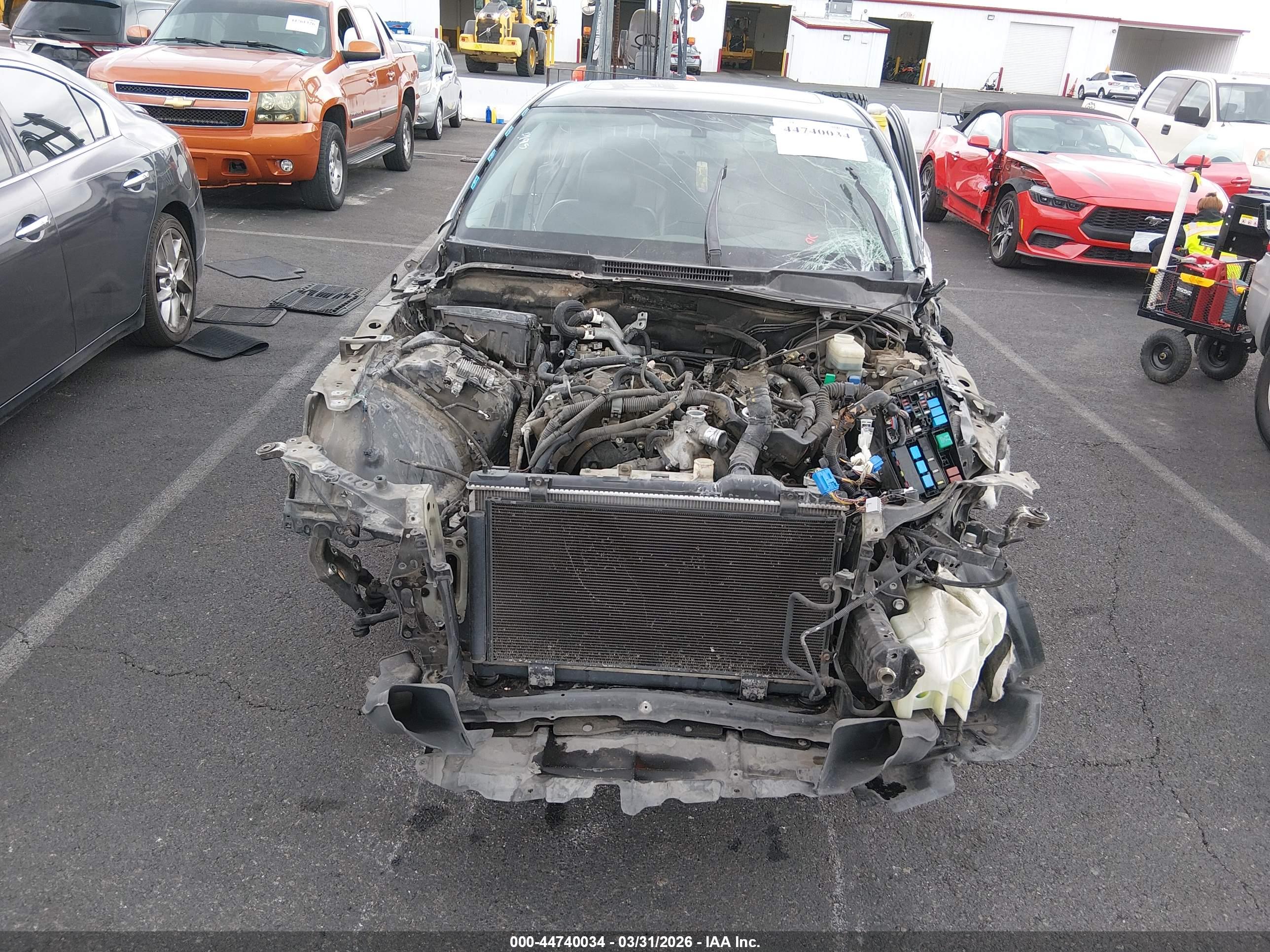 LEXUS IS image 6