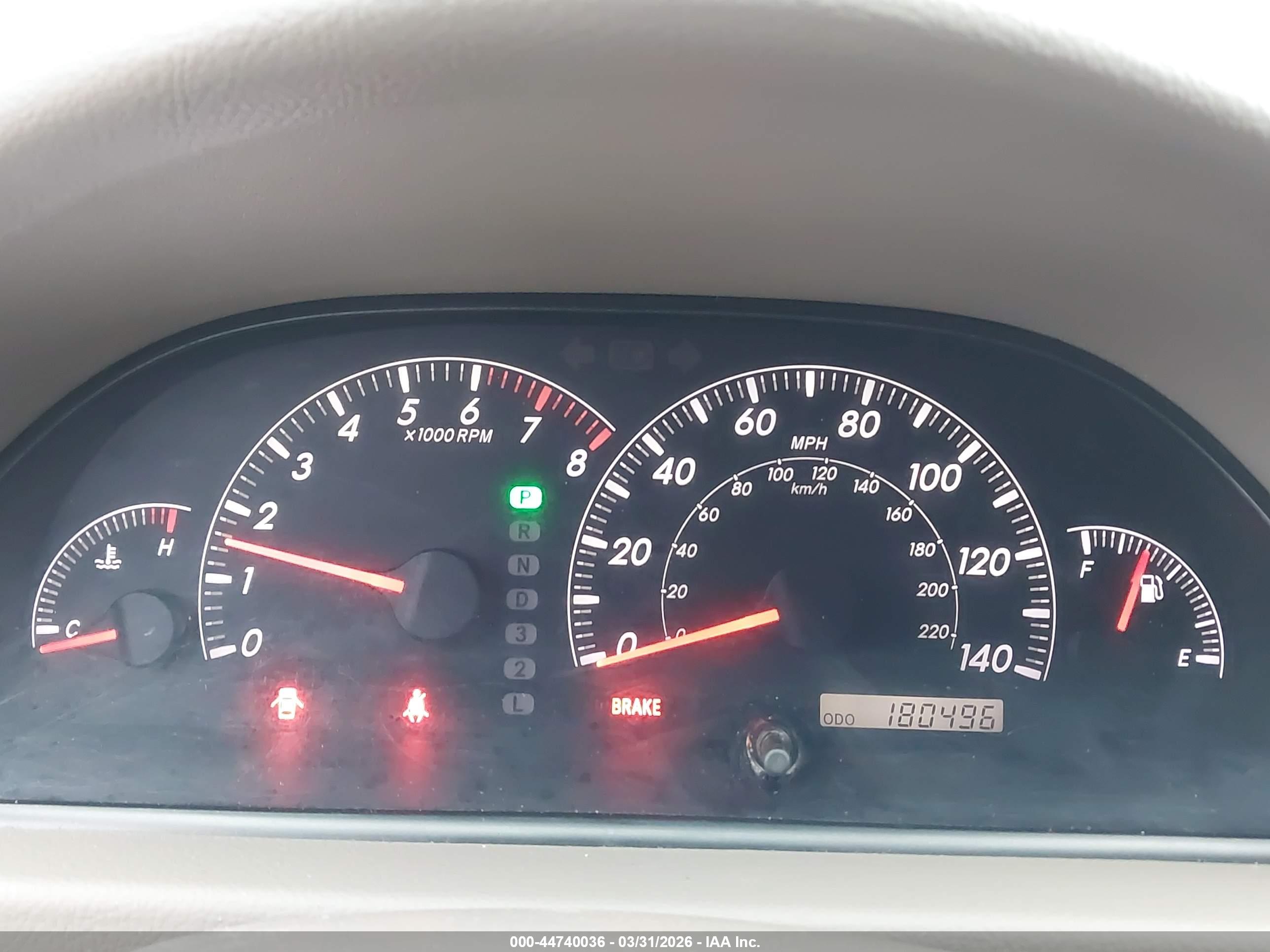 TOYOTA CAMRY image 7
