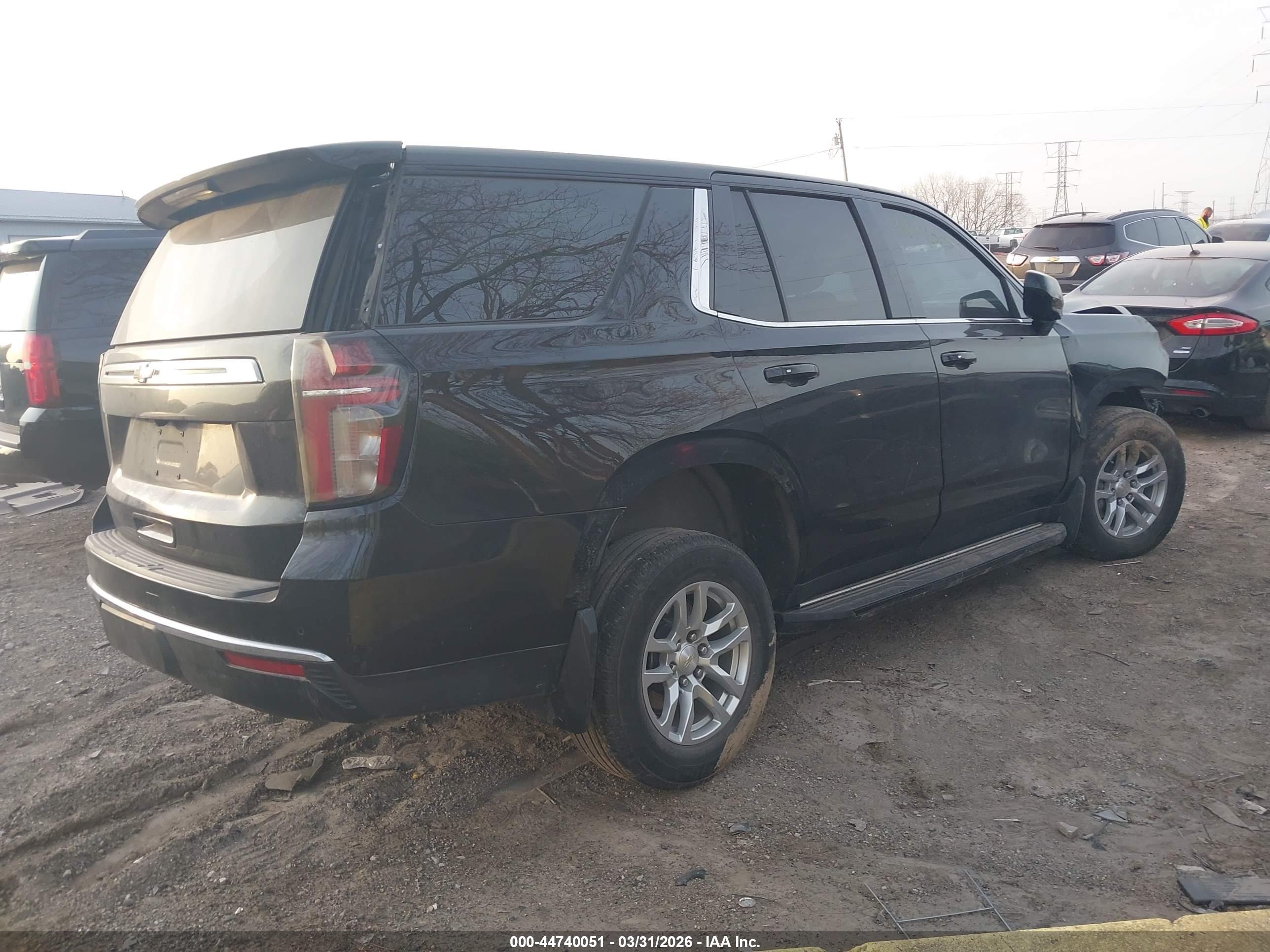 CHEVROLET TAHOE image 4