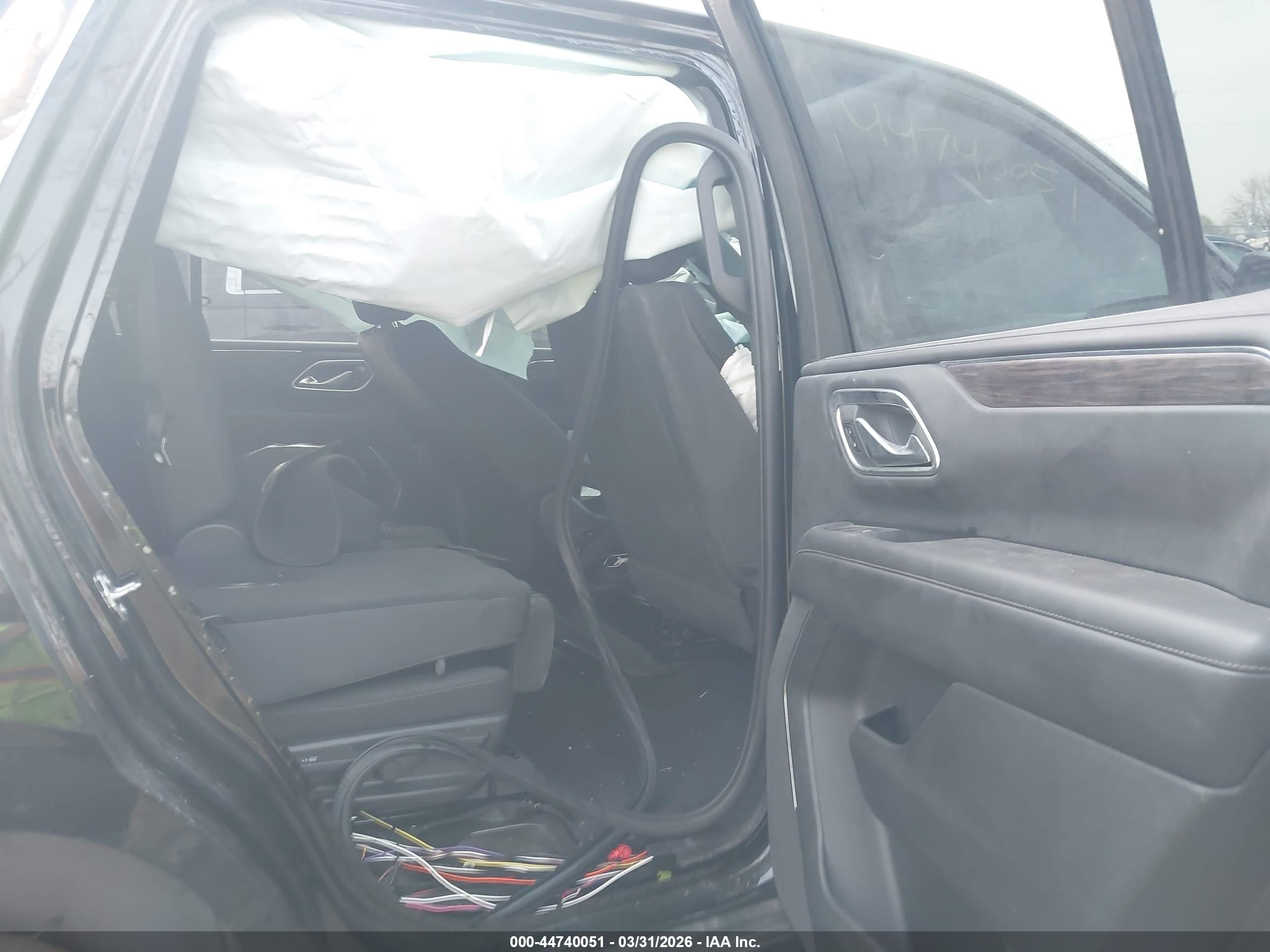 CHEVROLET TAHOE image 8