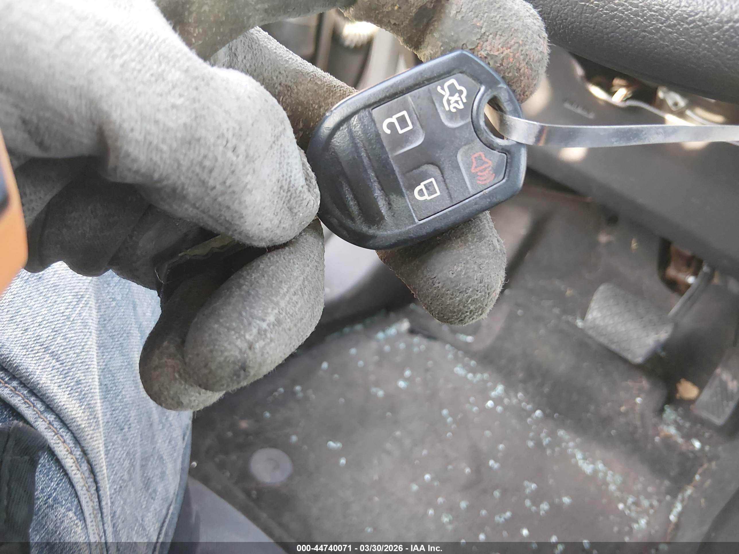FORD FIESTA image 11