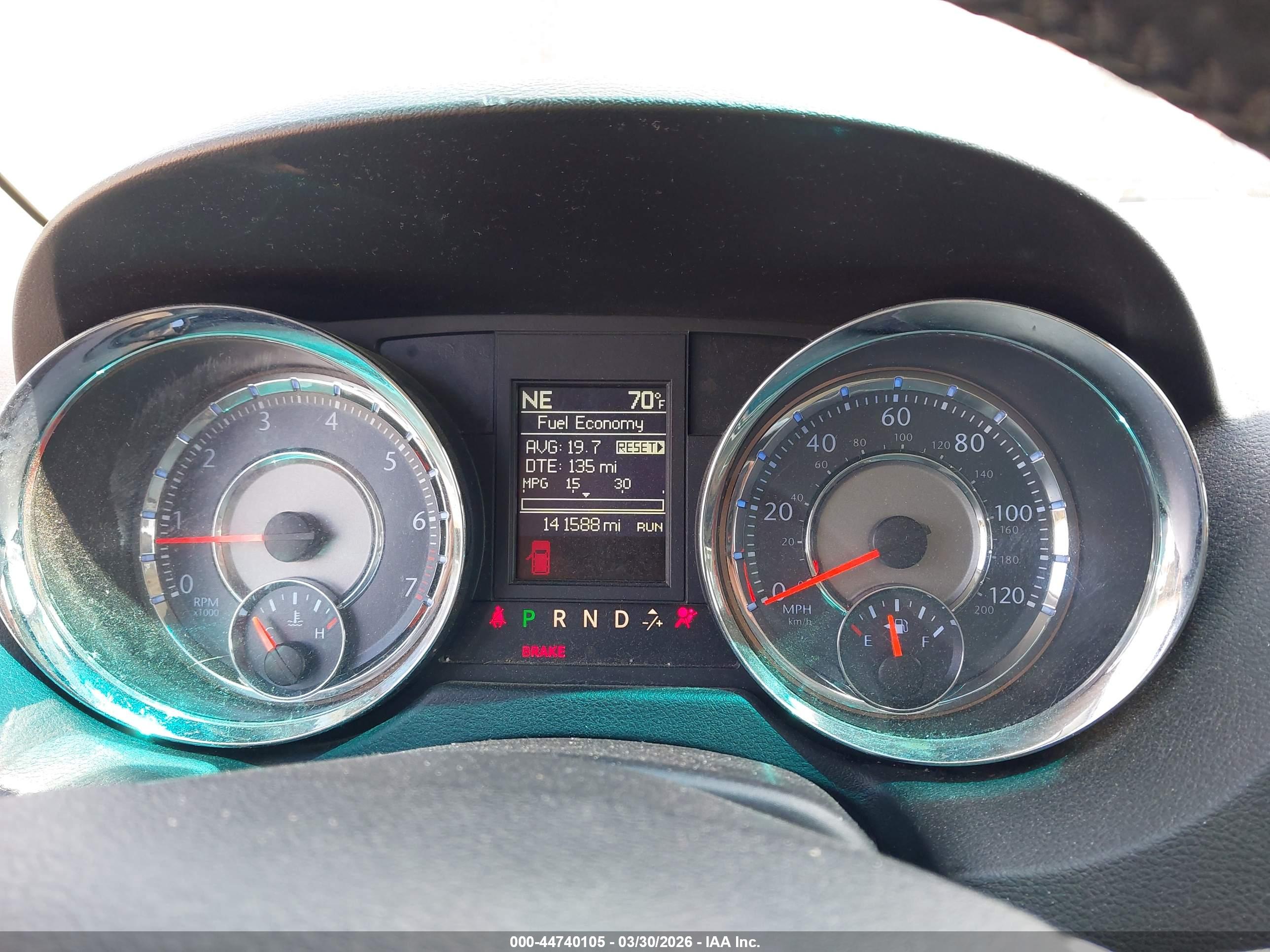 CHRYSLER TOWN image 7
