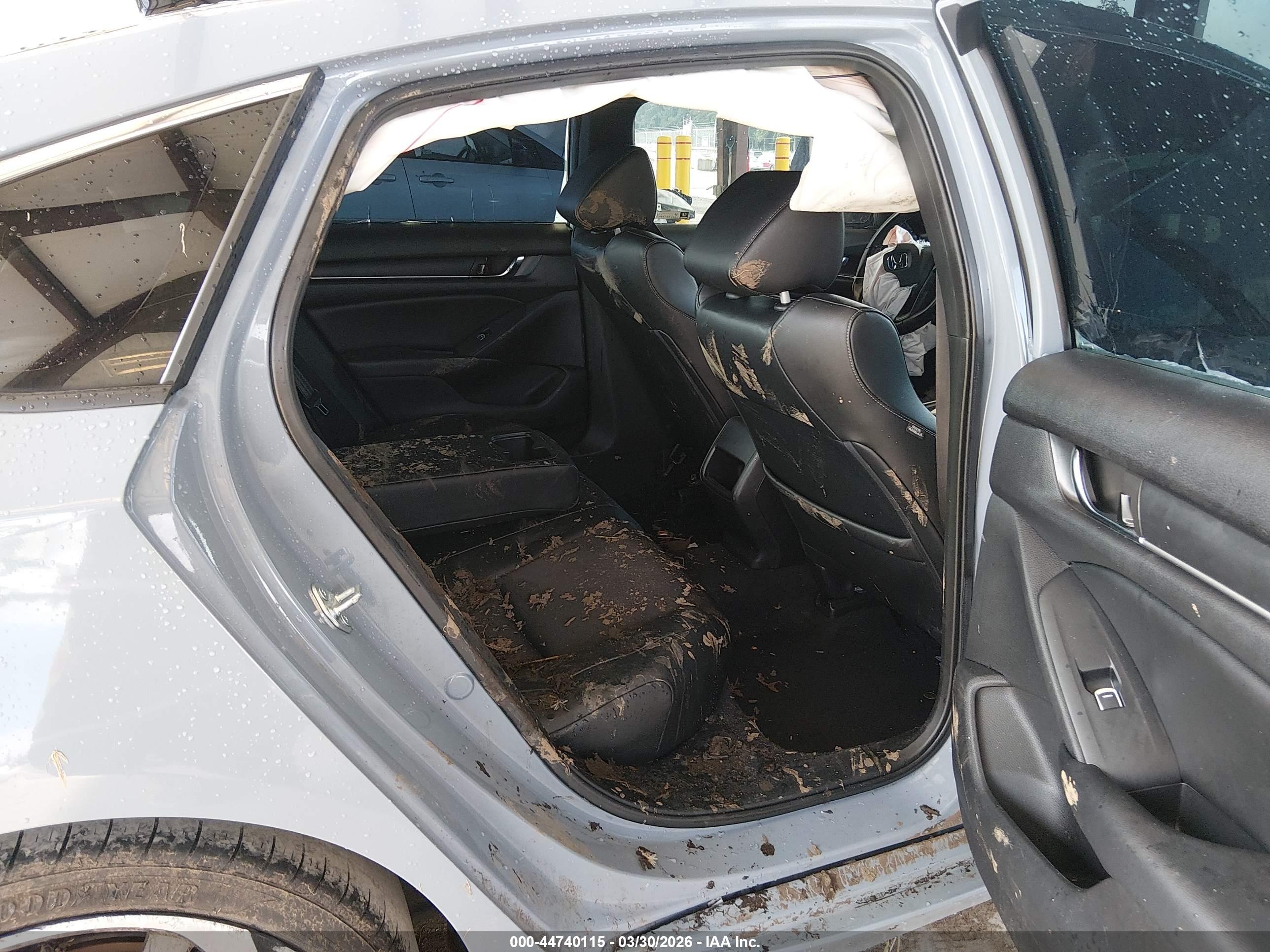 HONDA ACCORD image 8