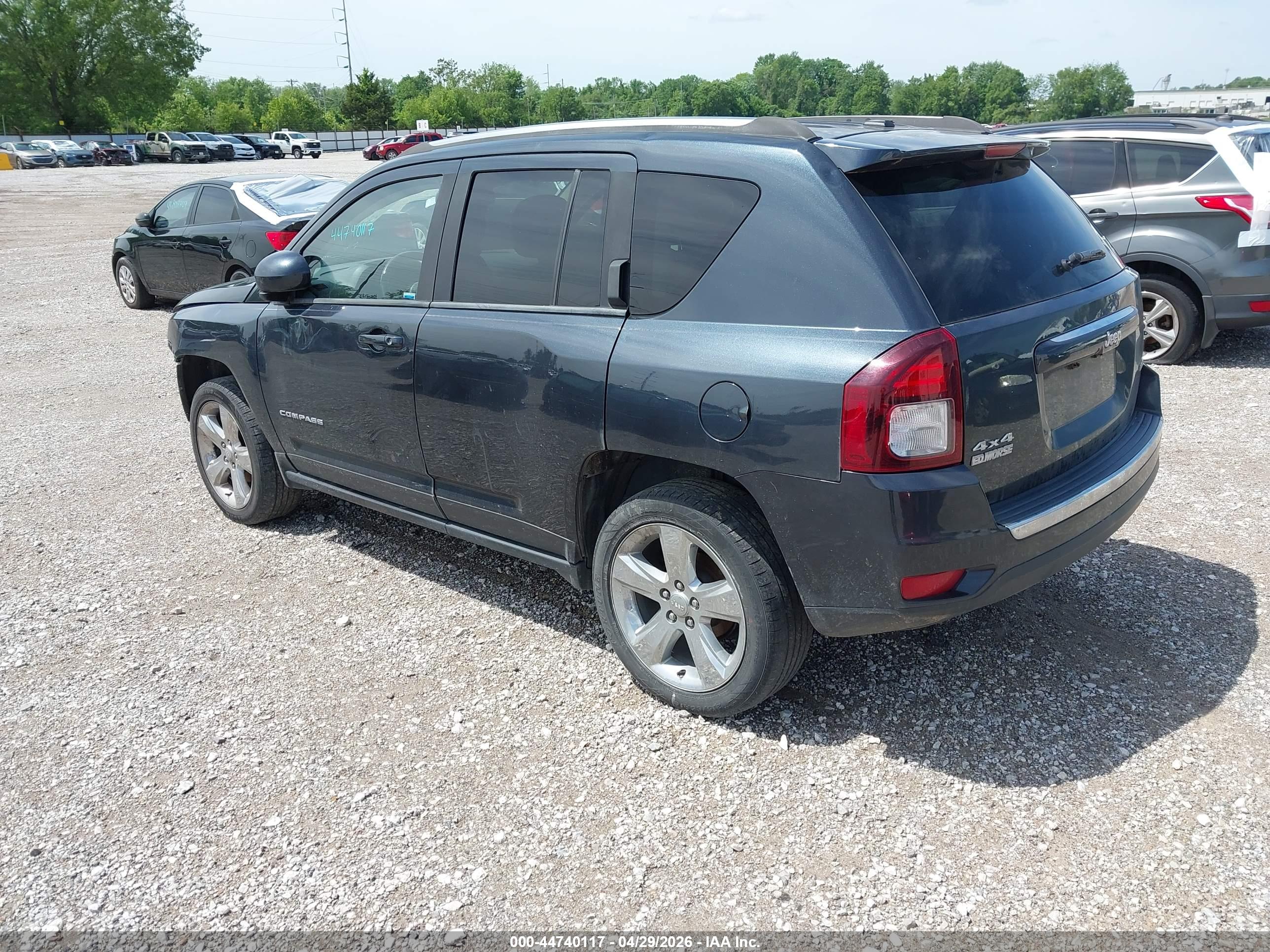 JEEP COMPASS image 3