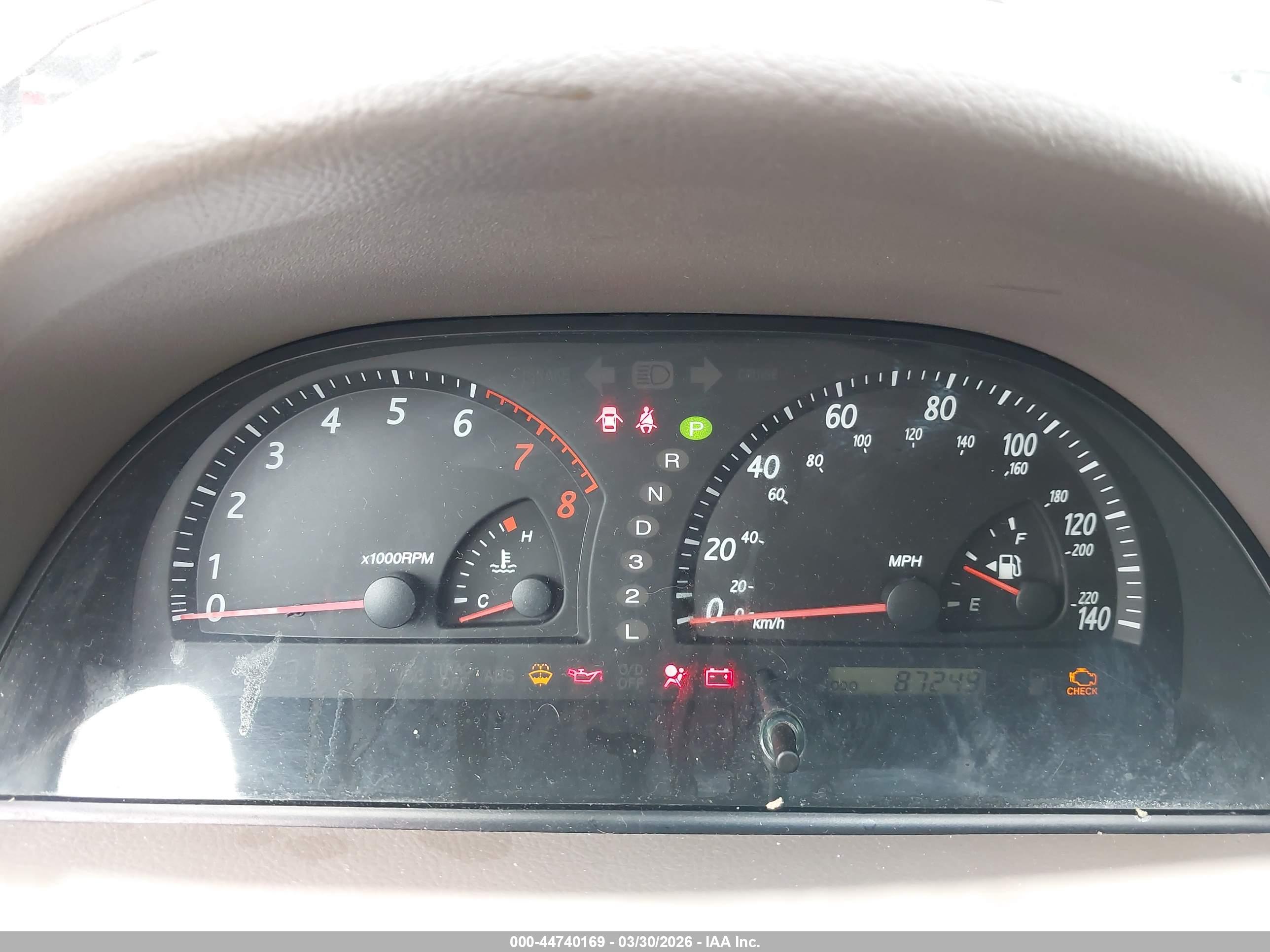 TOYOTA CAMRY image 7