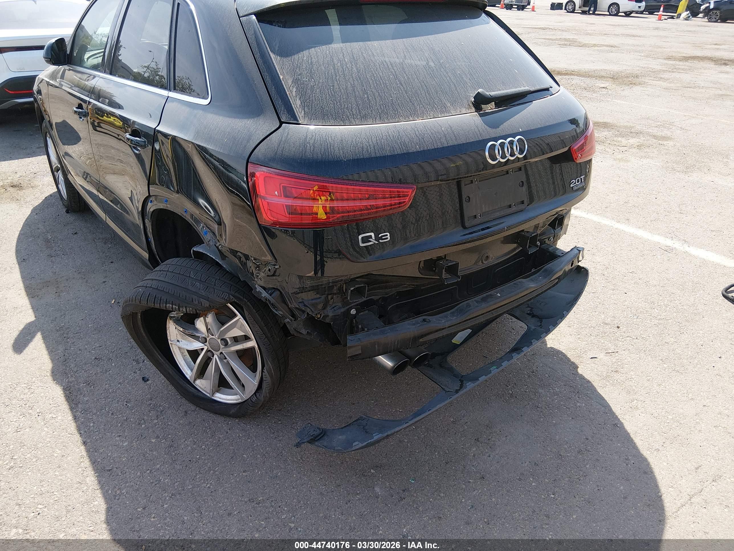 AUDI Q3 image 6