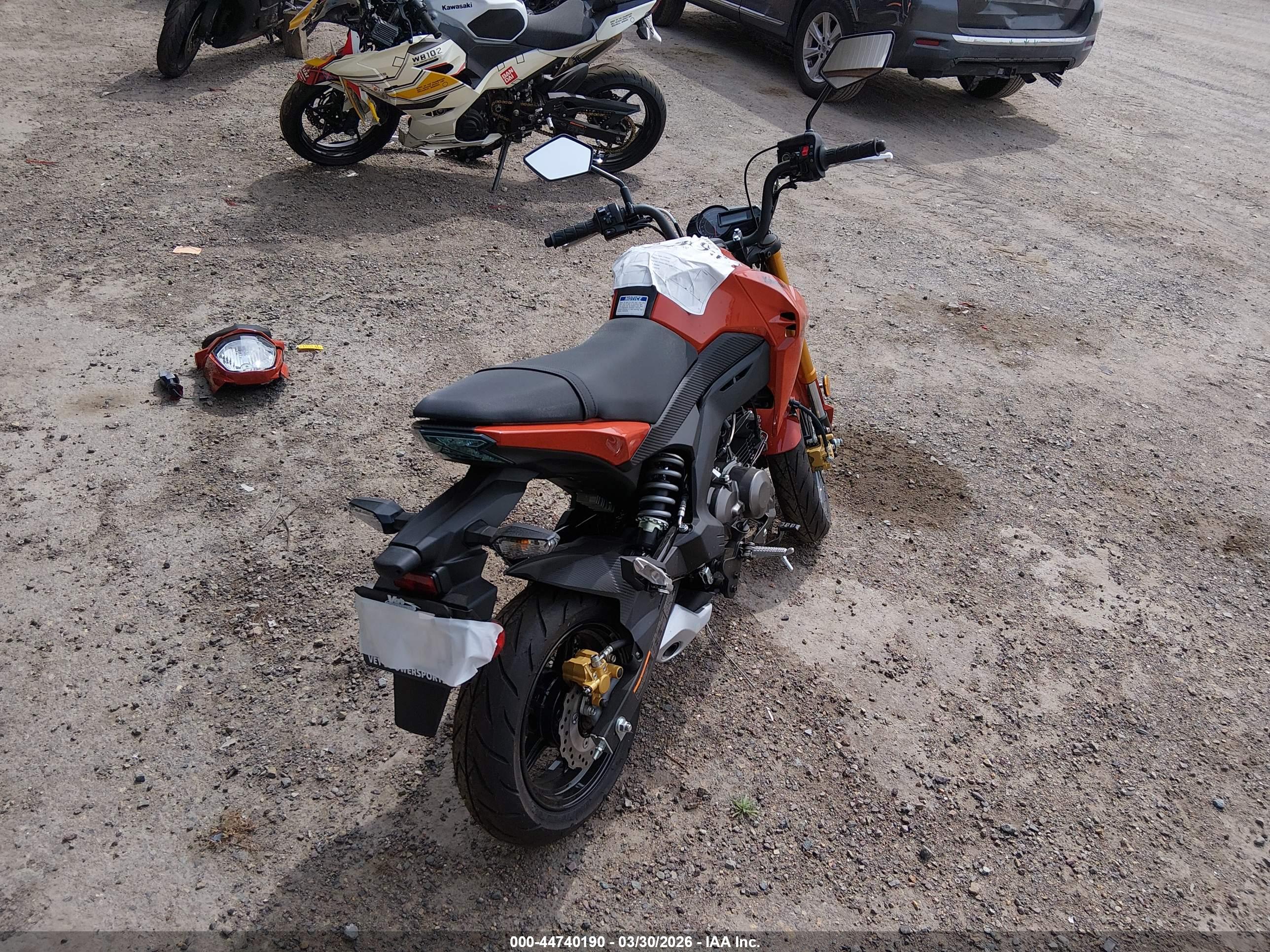 KAWASAKI BR125 image 4