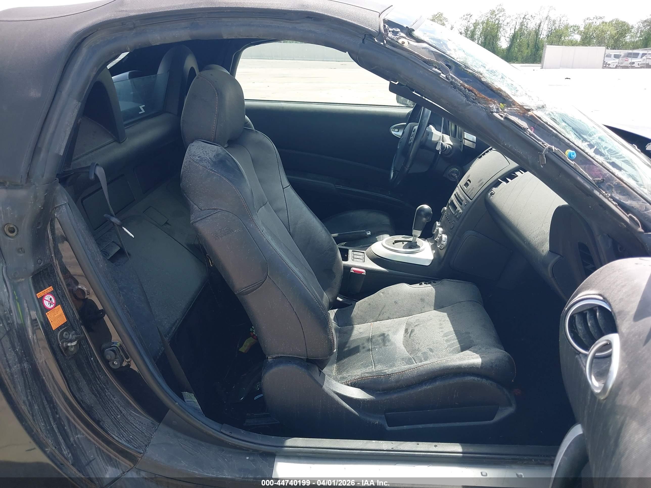 NISSAN 350Z image 5