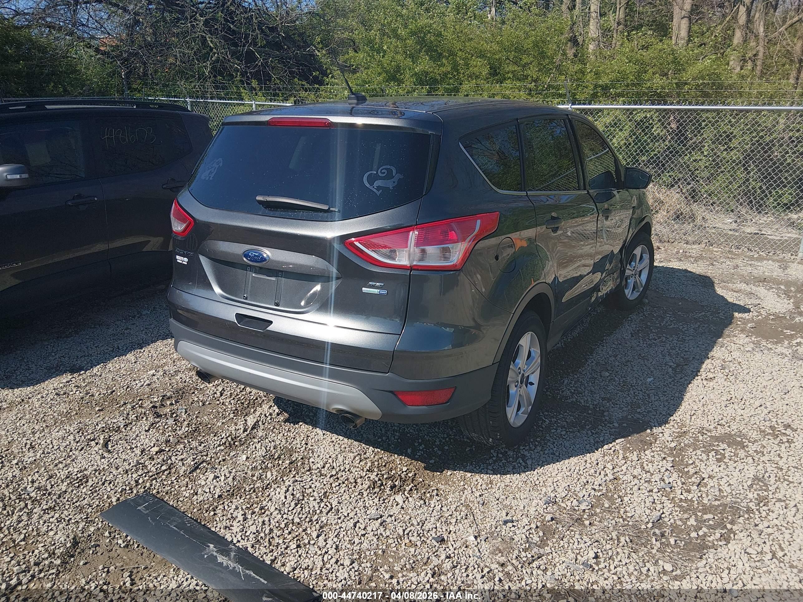 FORD ESCAPE image 4