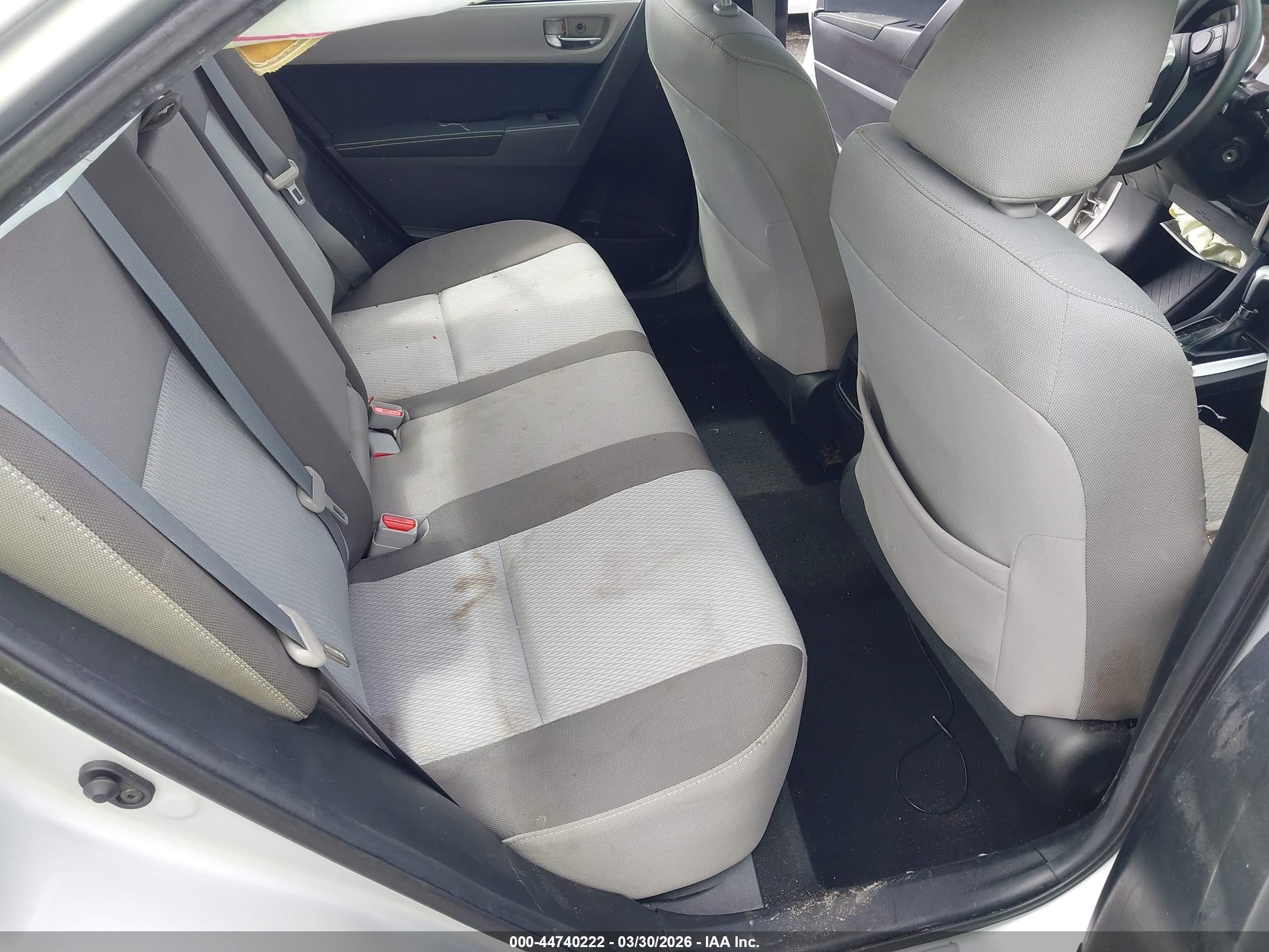 TOYOTA COROLLA image 8