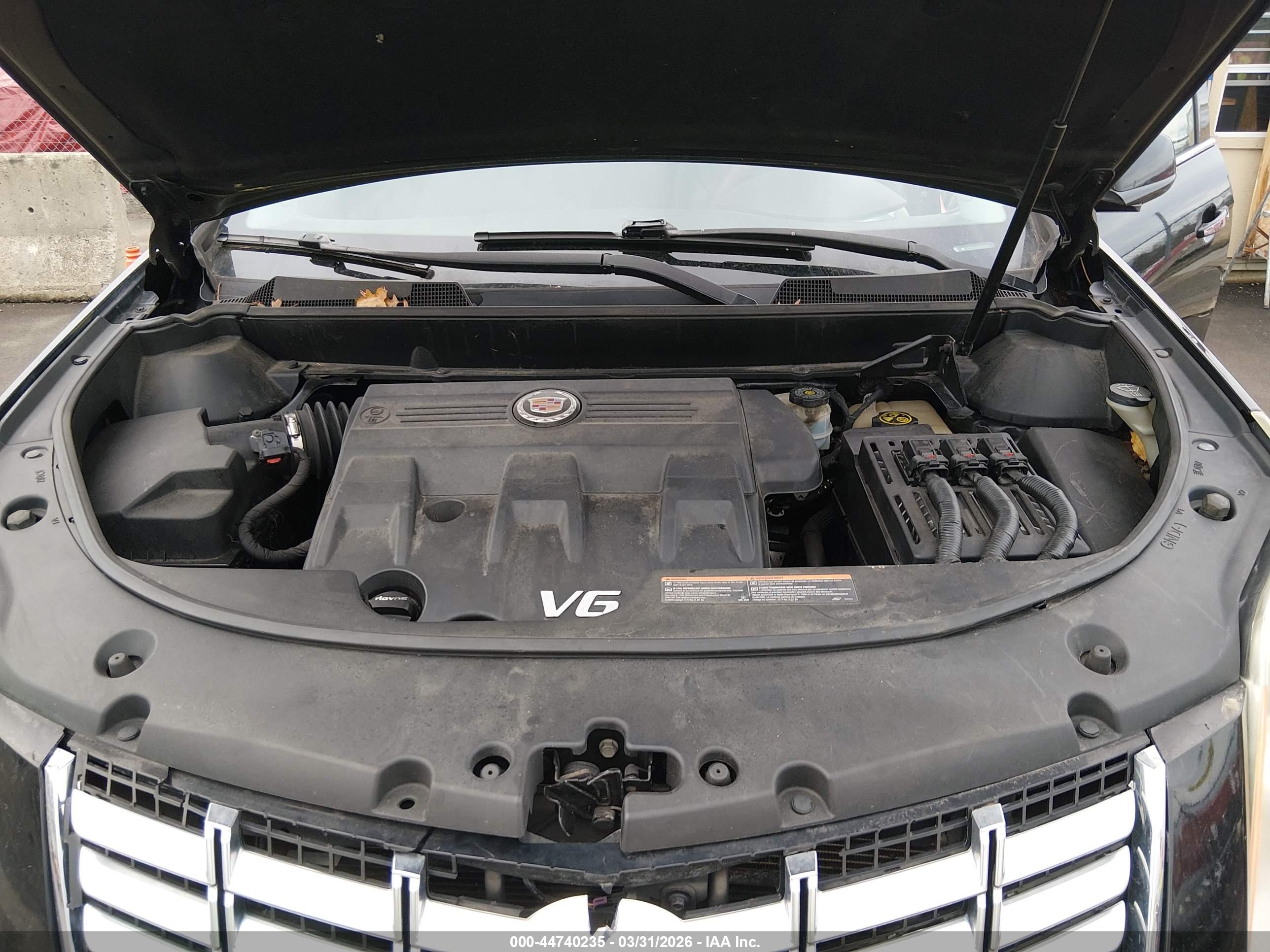 CADILLAC SRX image 10