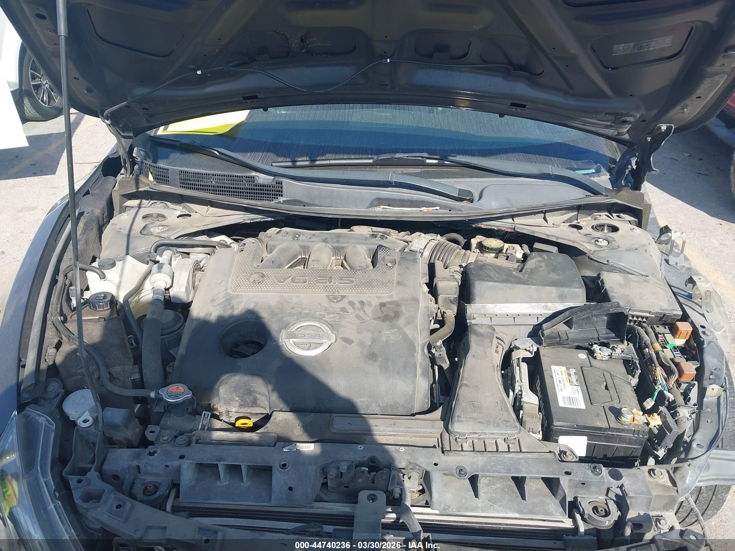 NISSAN ALTIMA image 10