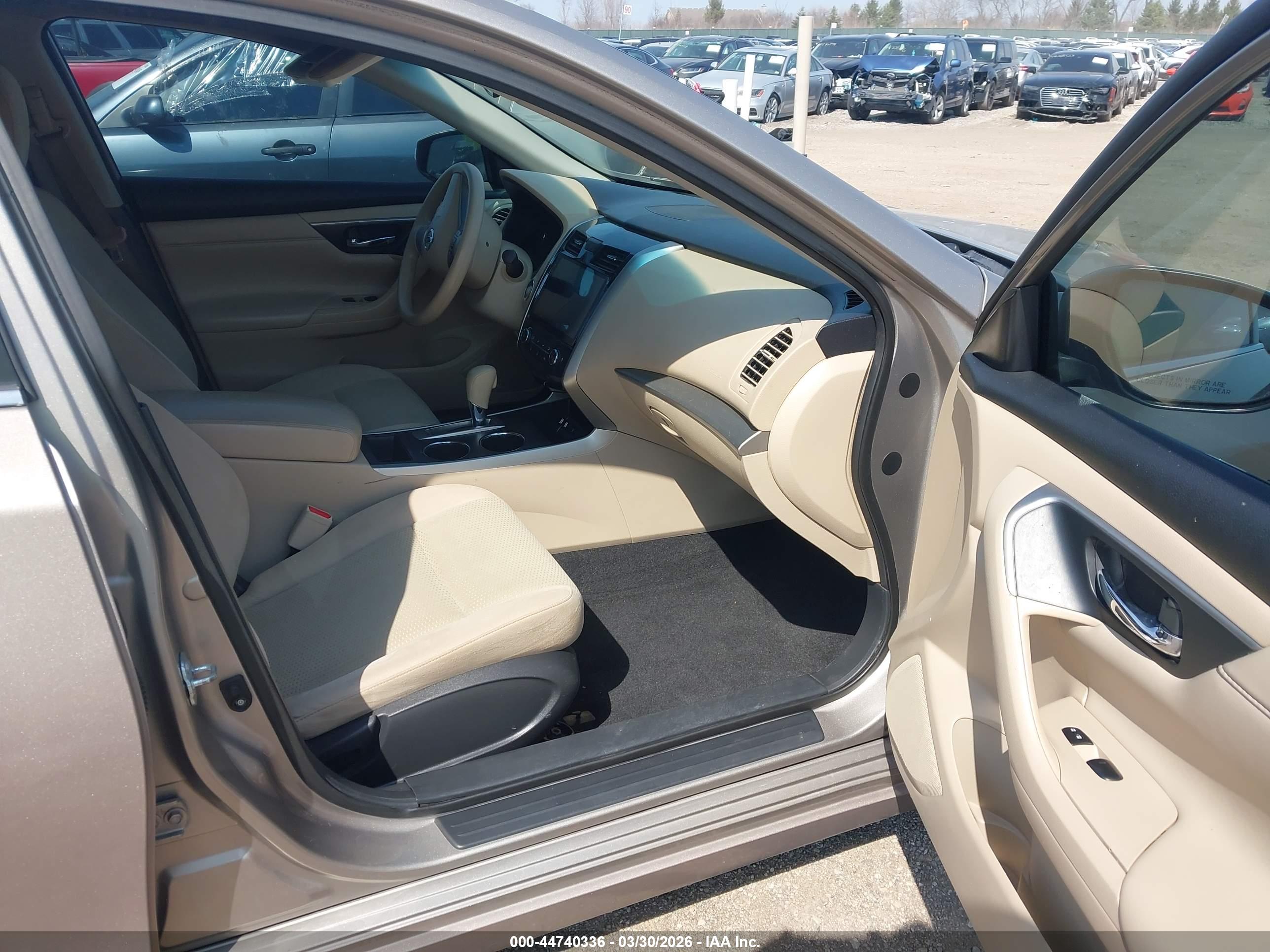 NISSAN ALTIMA image 5