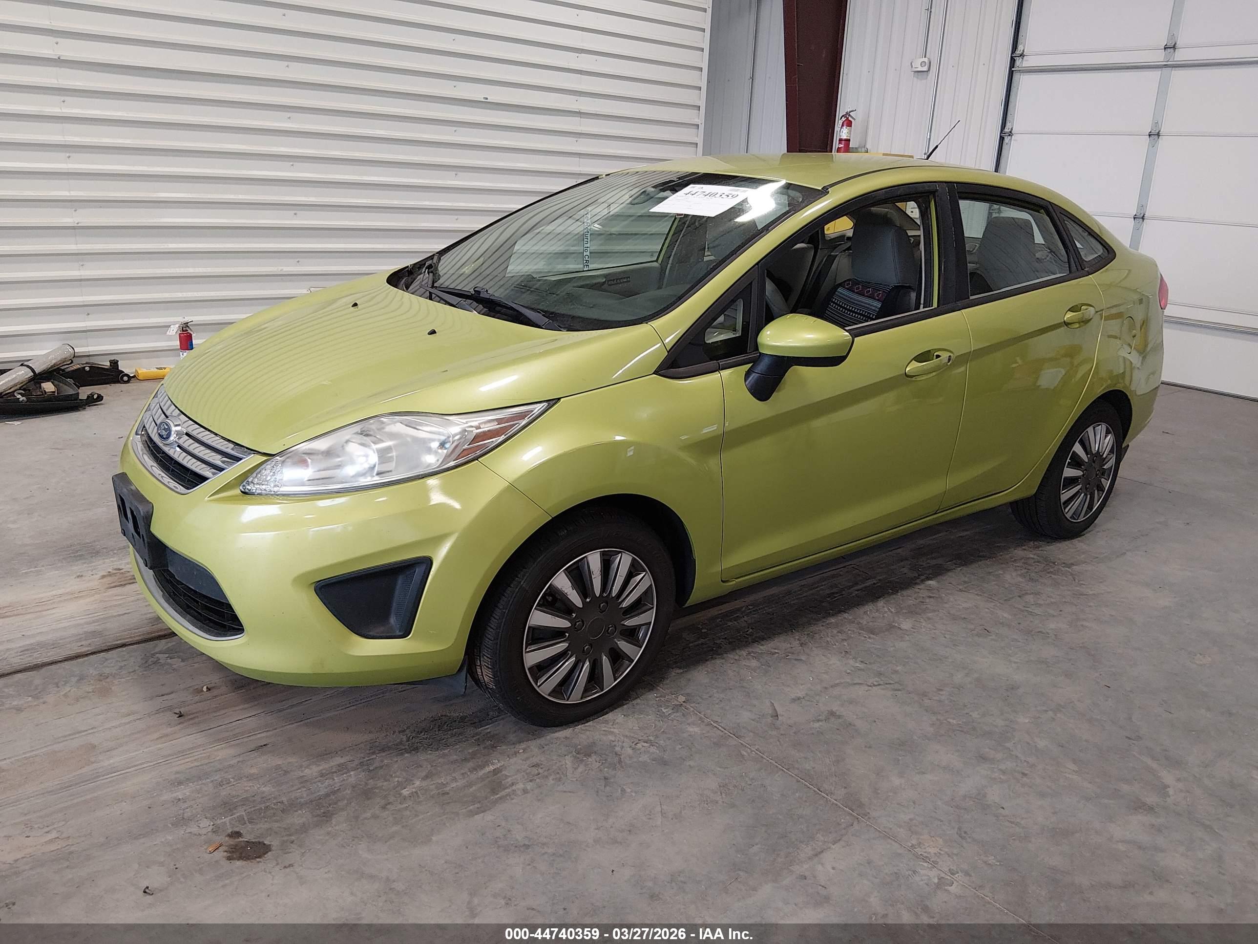 FORD FIESTA image 2