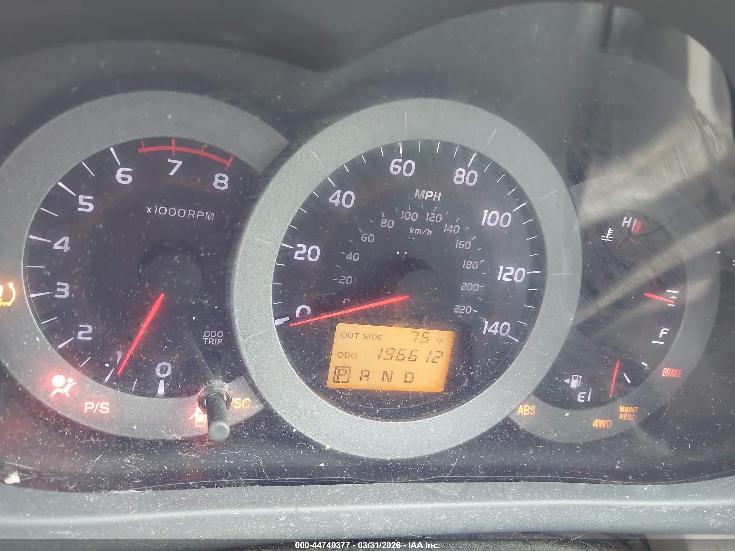TOYOTA RAV4 image 7