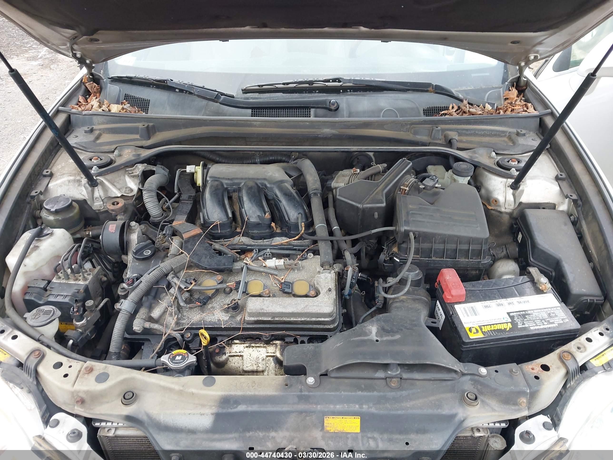 LEXUS ES image 10