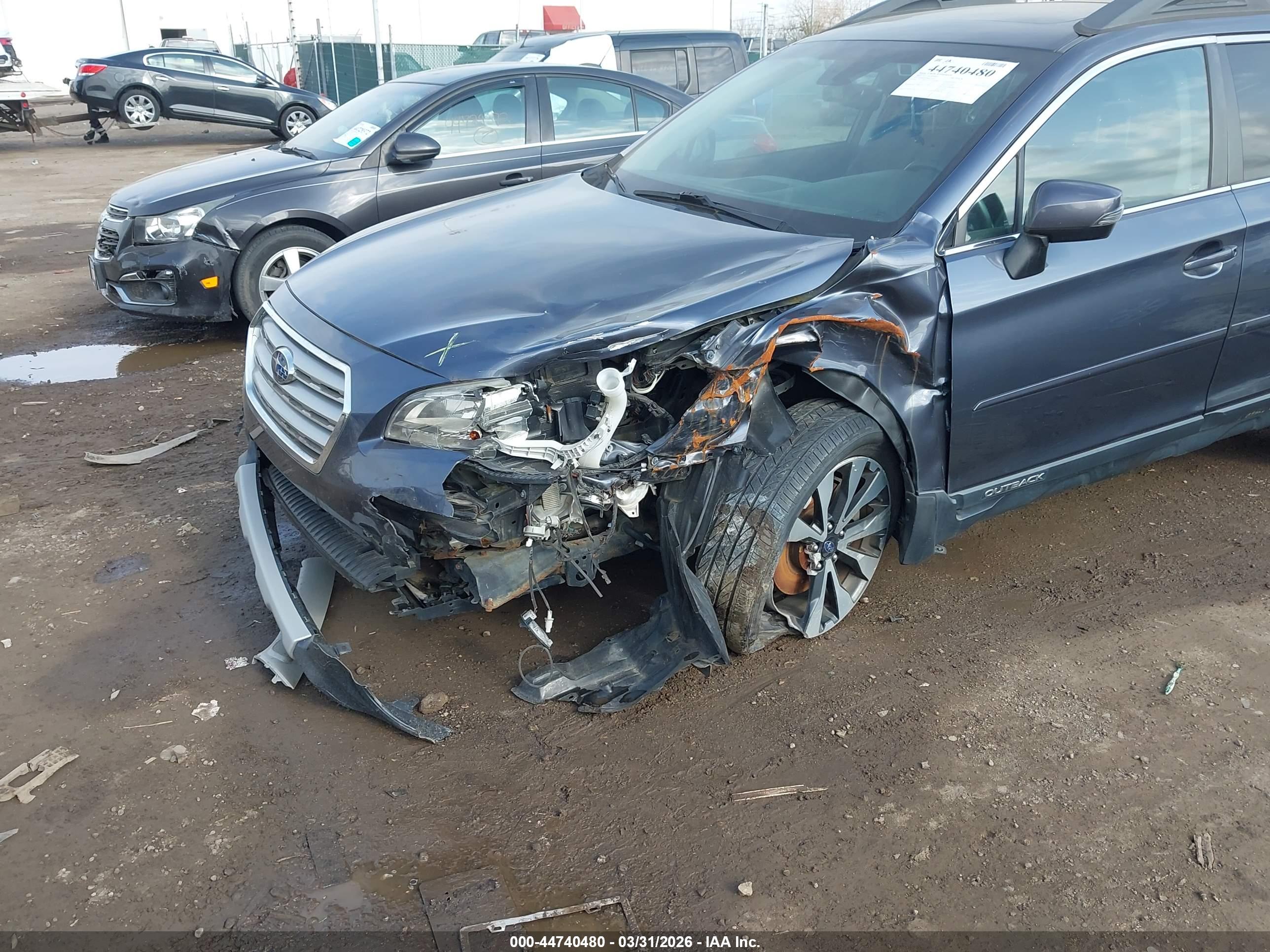 SUBARU OUTBACK image 6