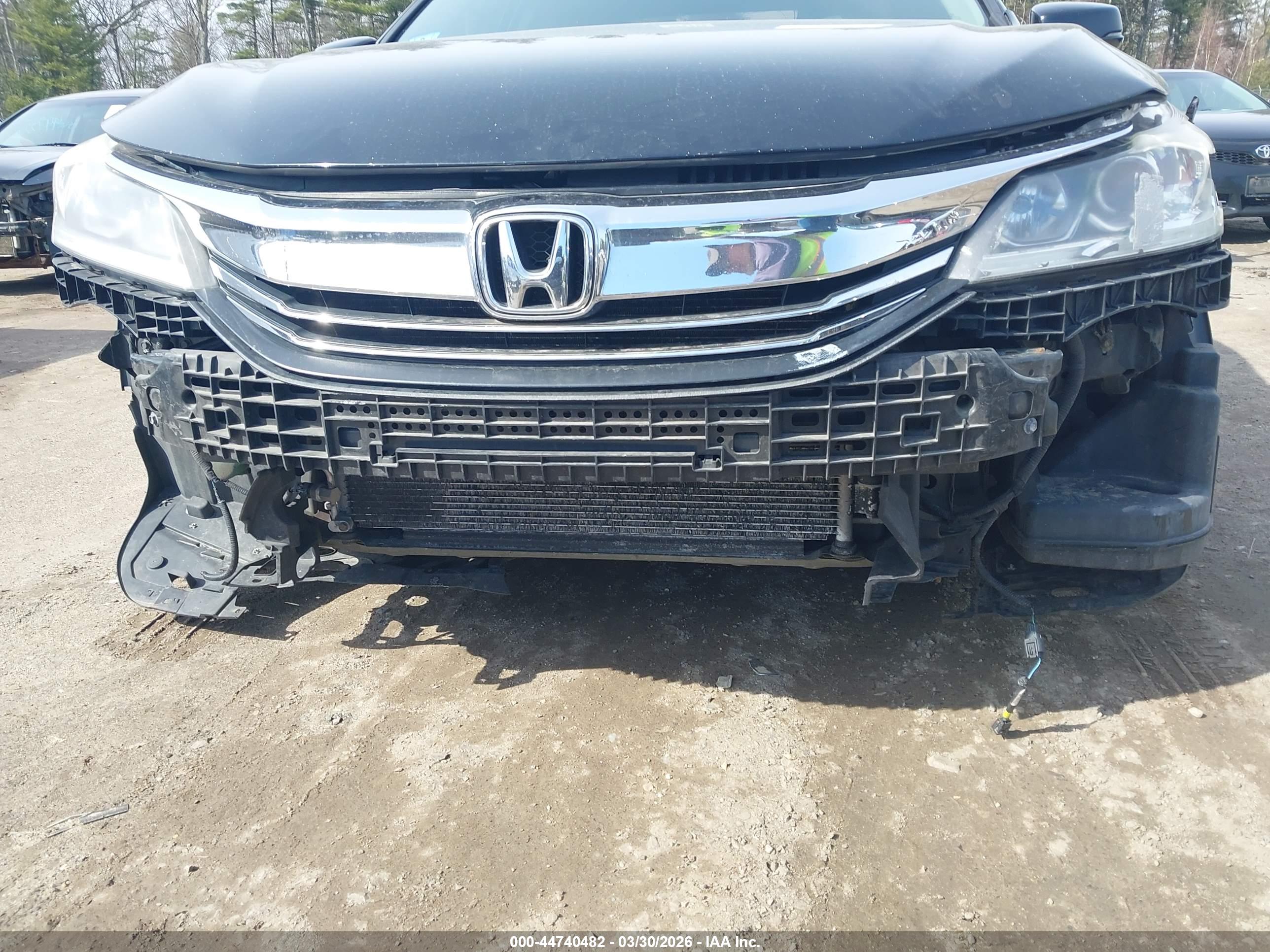HONDA ACCORD image 6