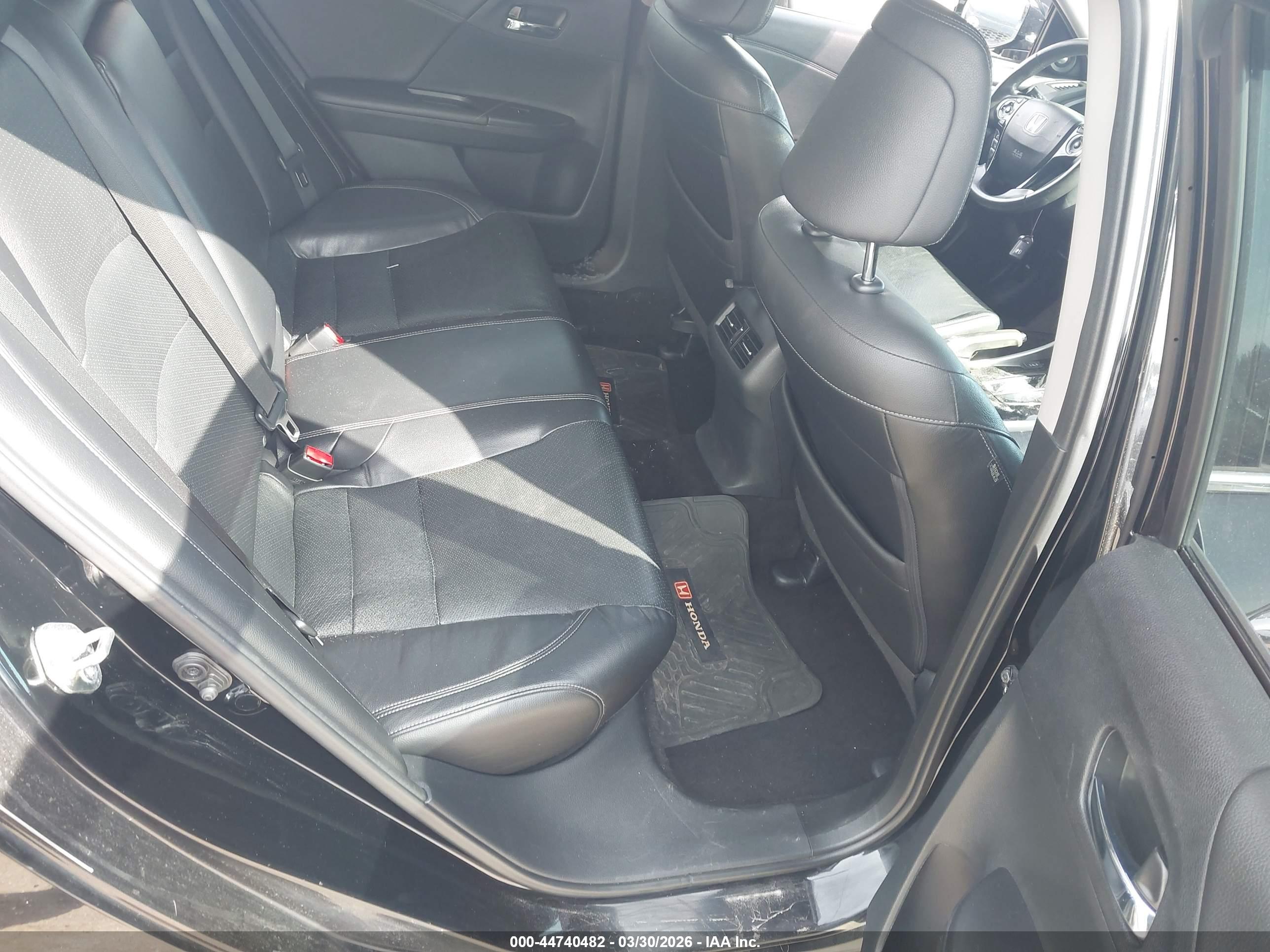 HONDA ACCORD image 8