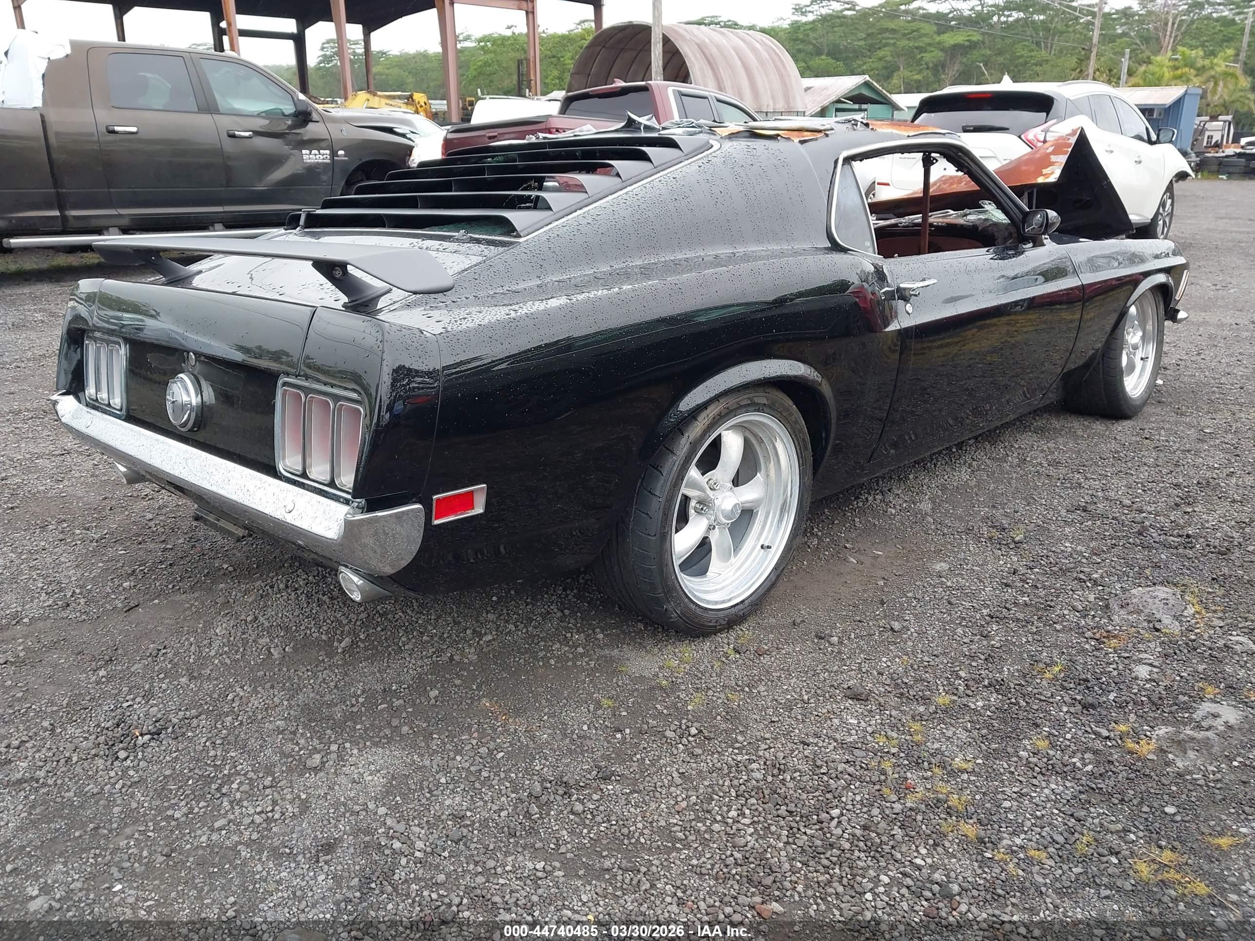 FORD MUSTANG image 4