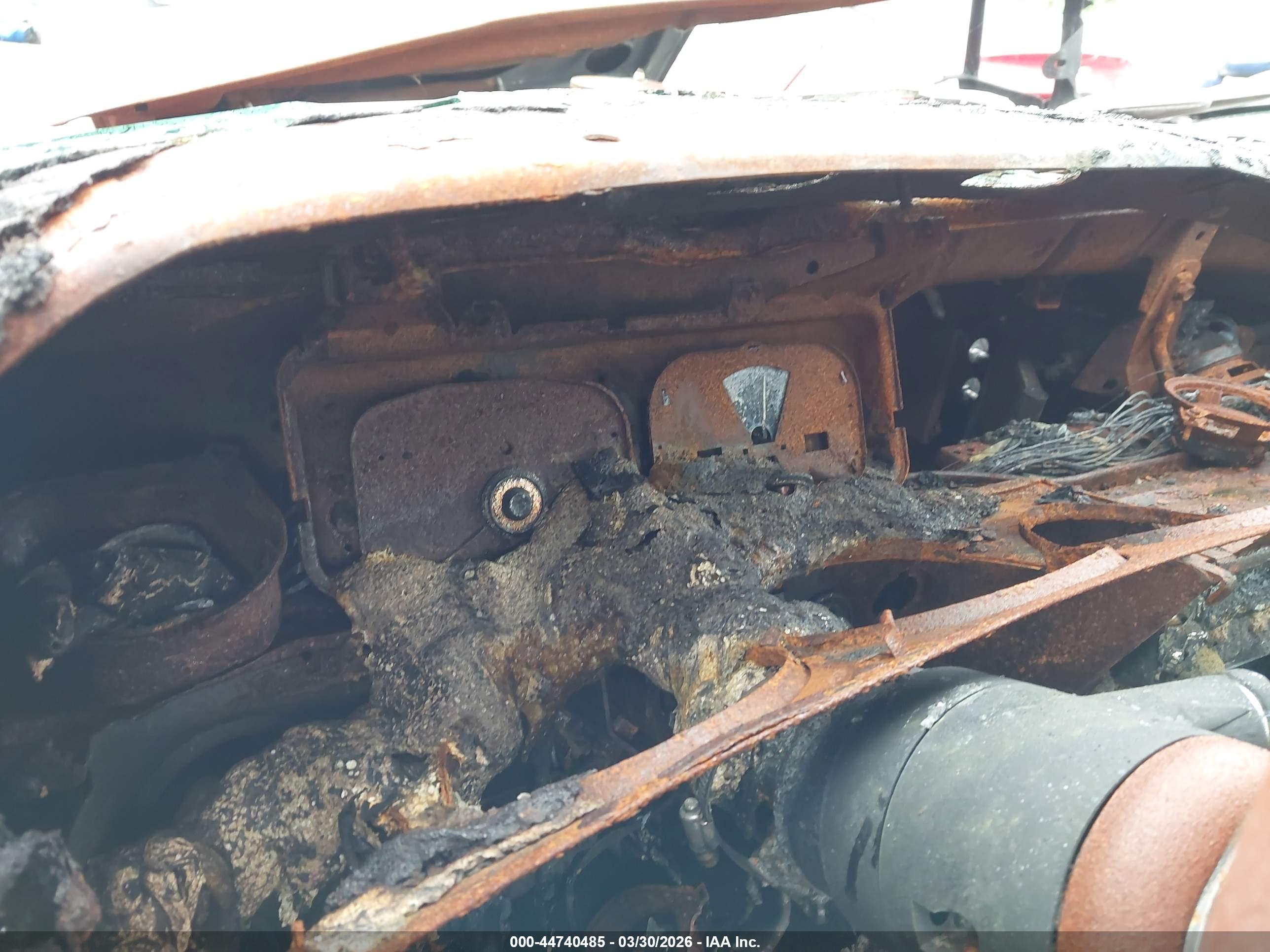 FORD MUSTANG image 7