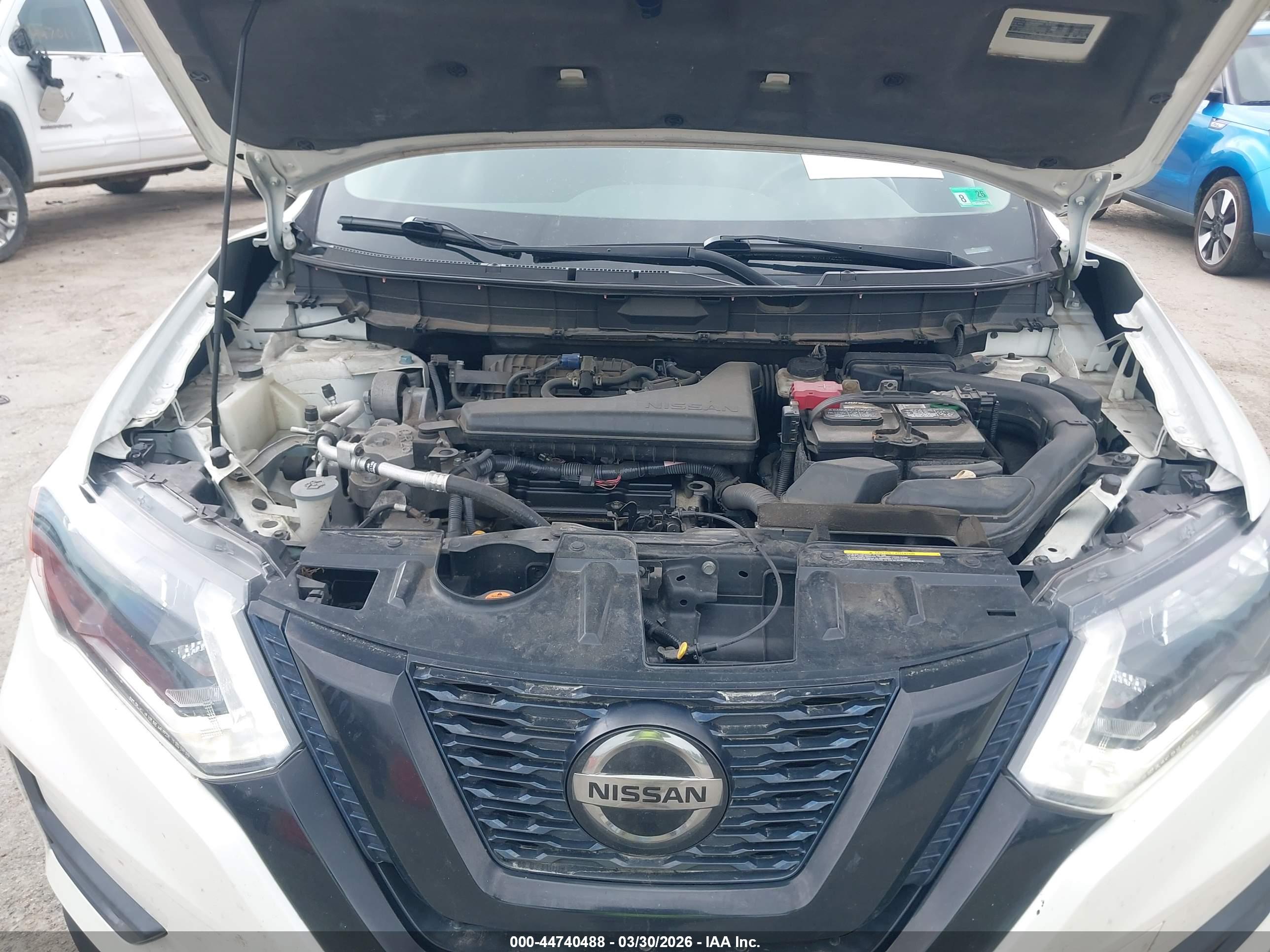 NISSAN ROGUE image 10