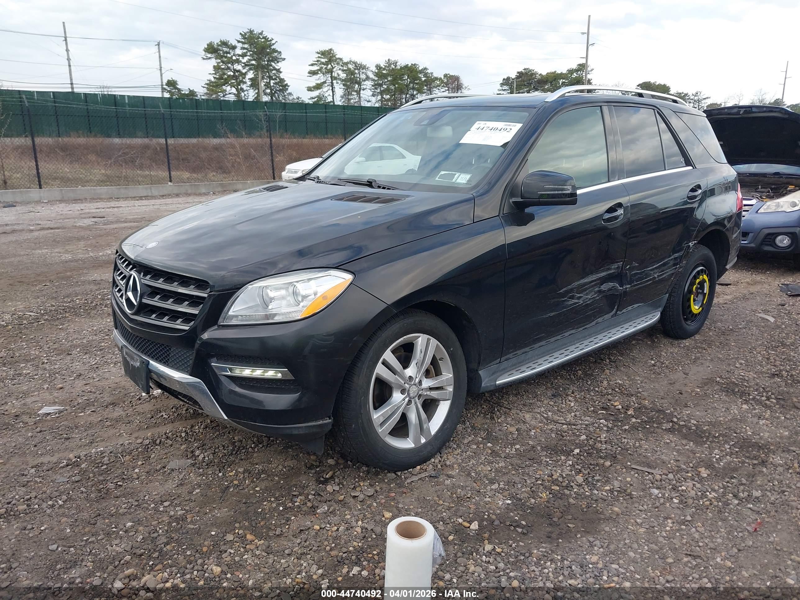 MERCEDES-BENZ ML image 2