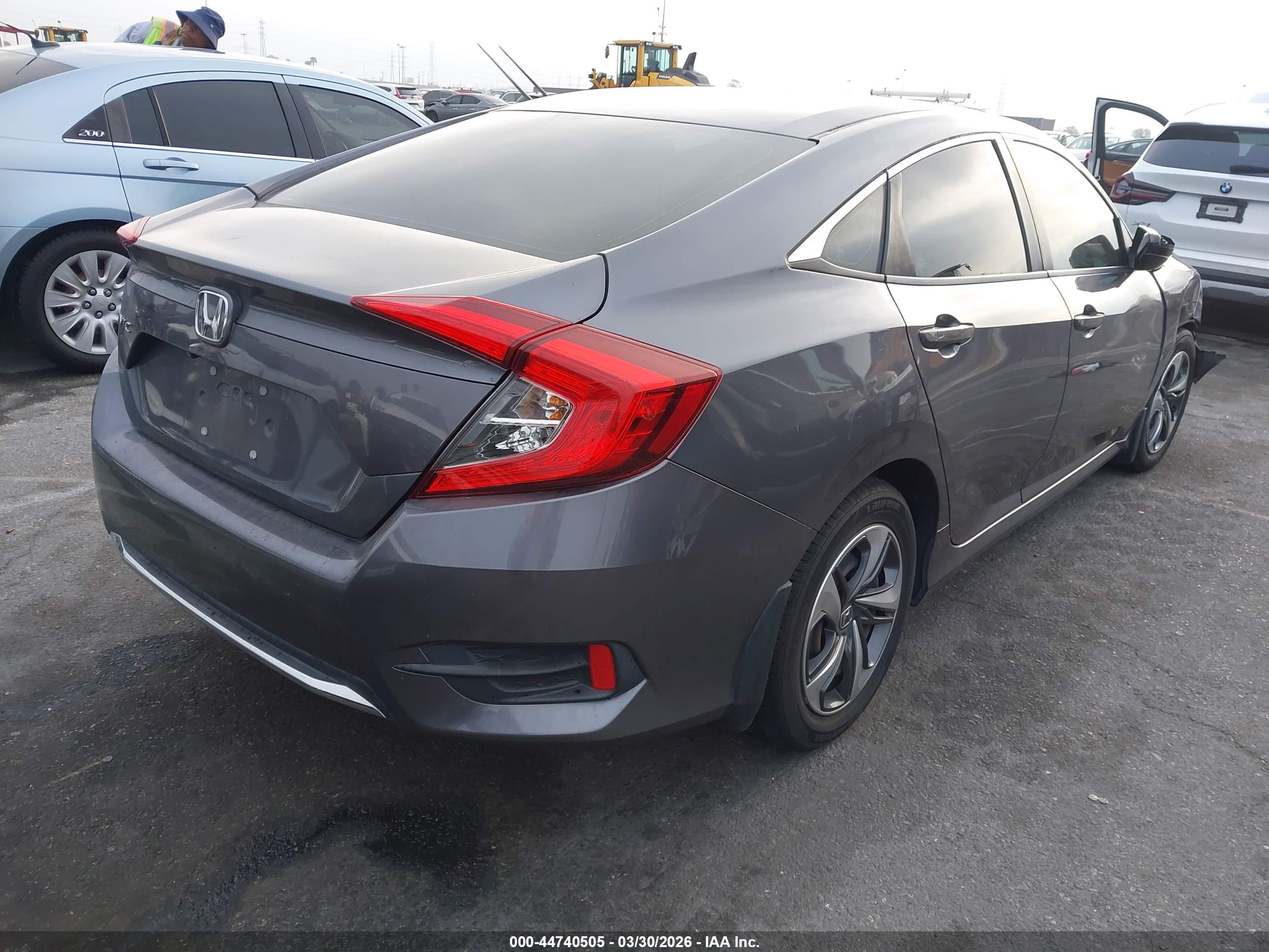 HONDA CIVIC image 4