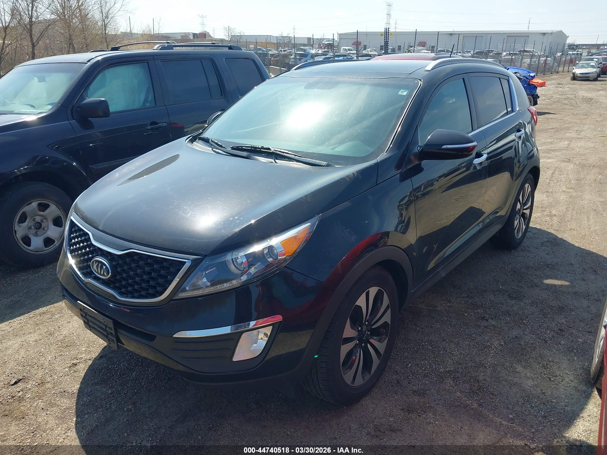 KIA SPORTAGE image 2