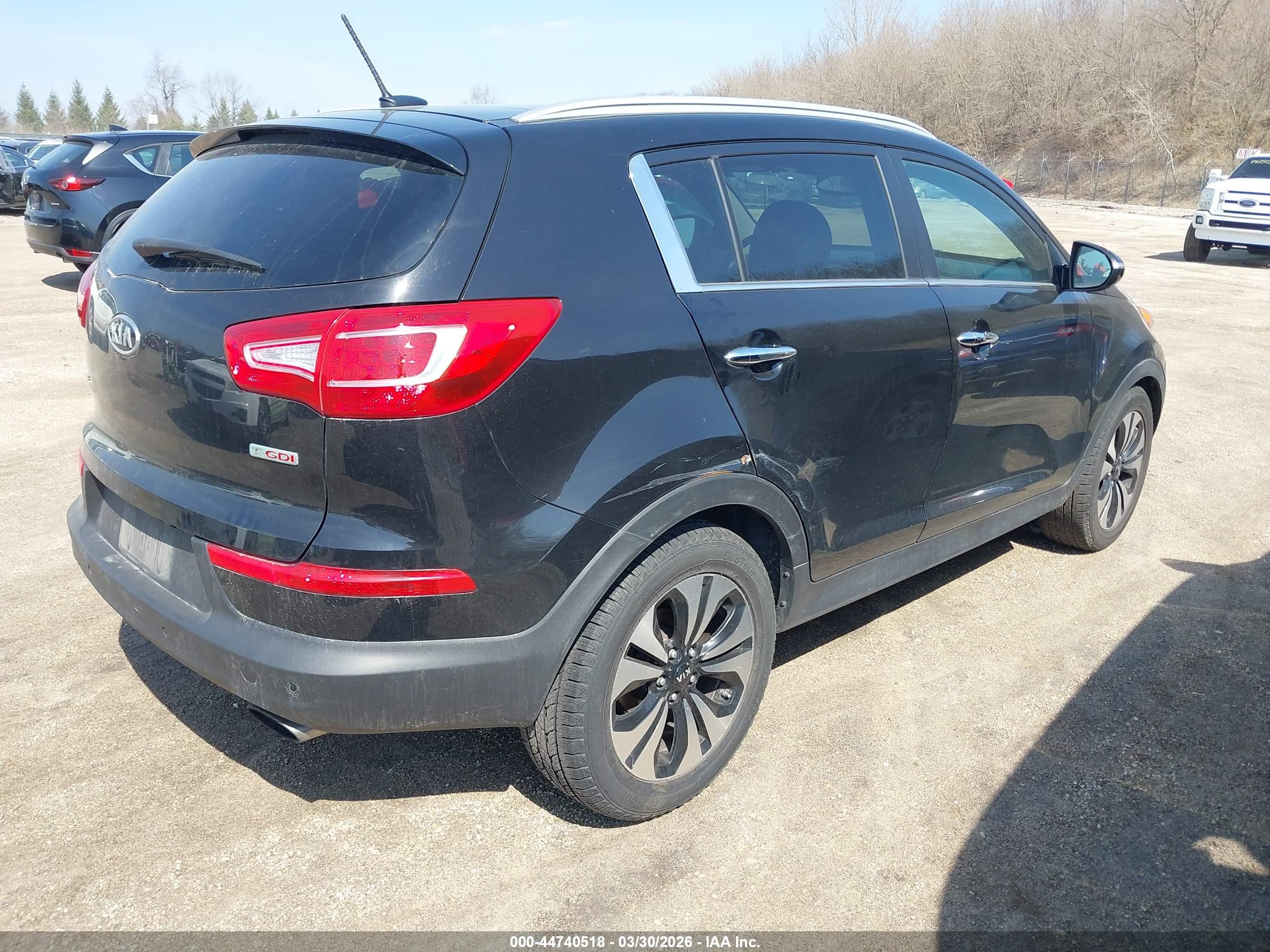 KIA SPORTAGE image 4