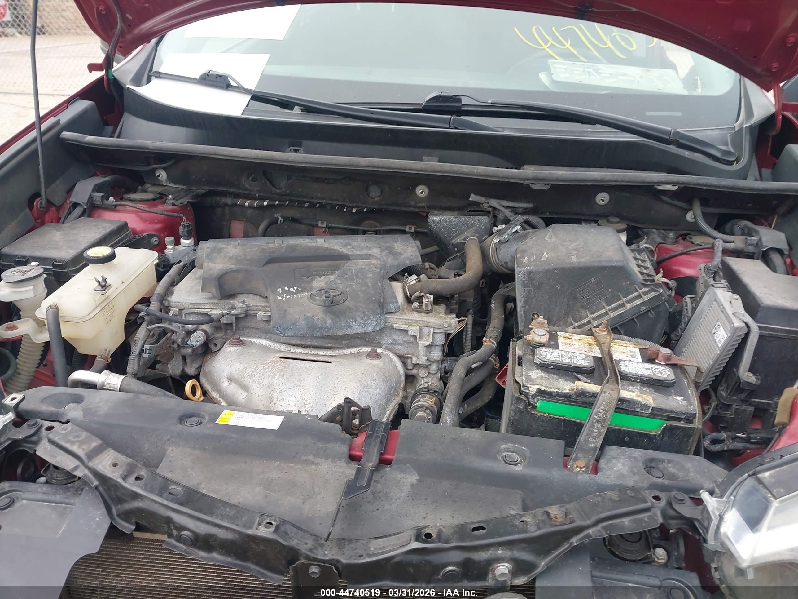 TOYOTA RAV4 image 10