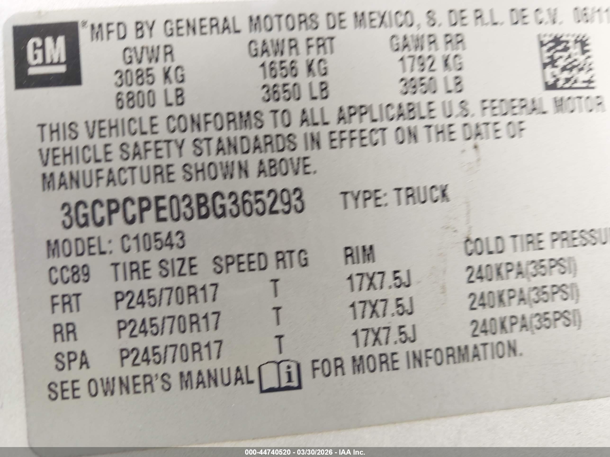 CHEVROLET SILVERADO image 9