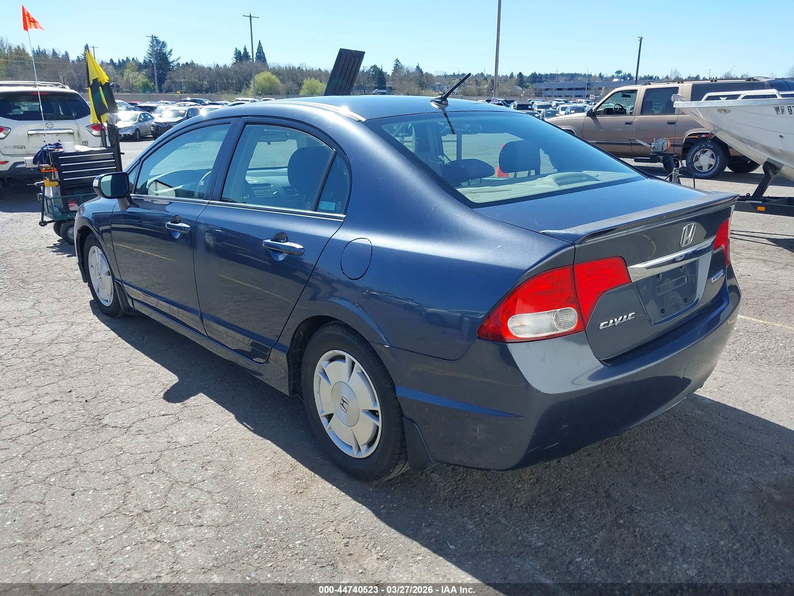 HONDA CIVIC image 3