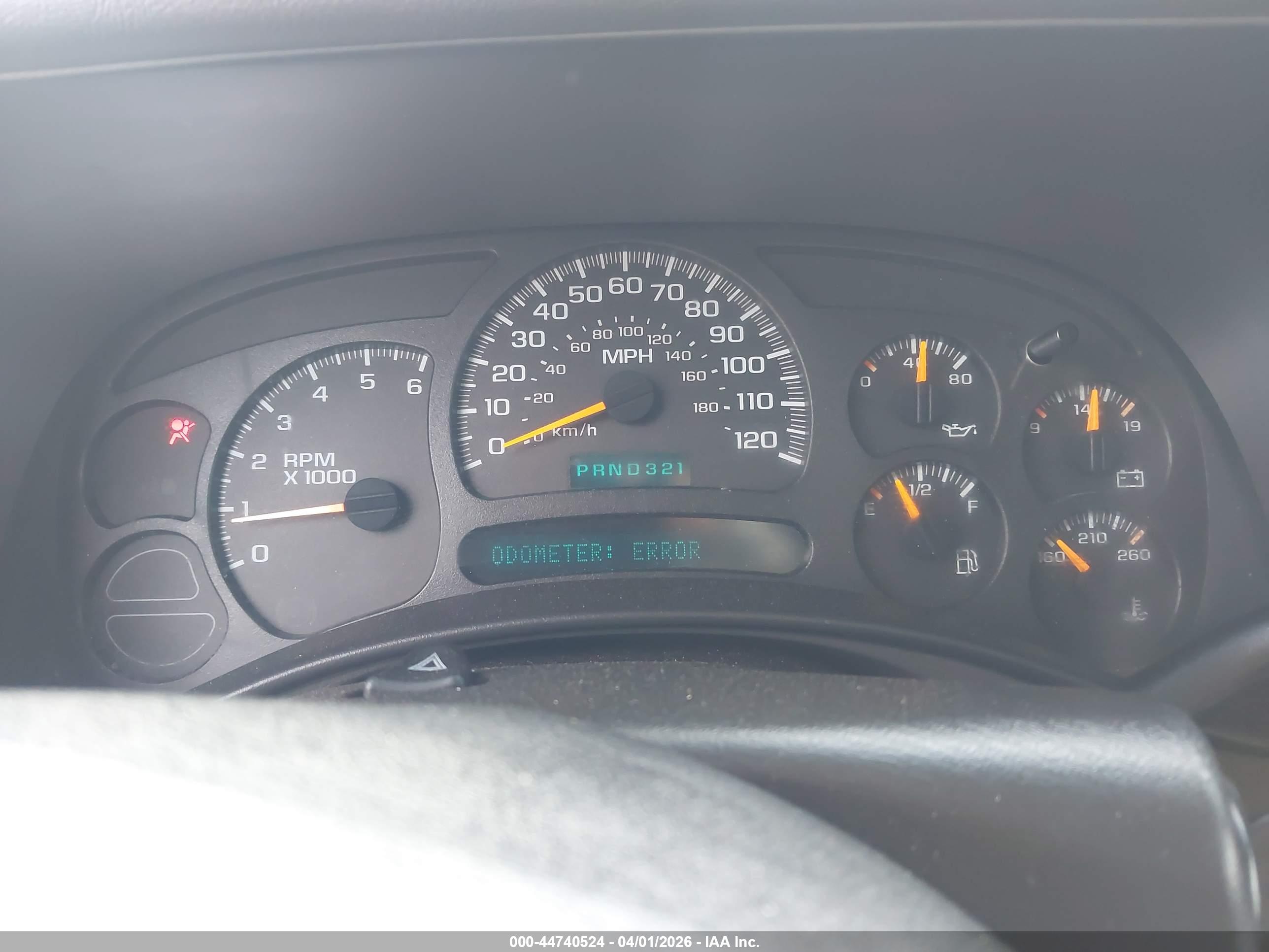 CHEVROLET SILVERADO image 6