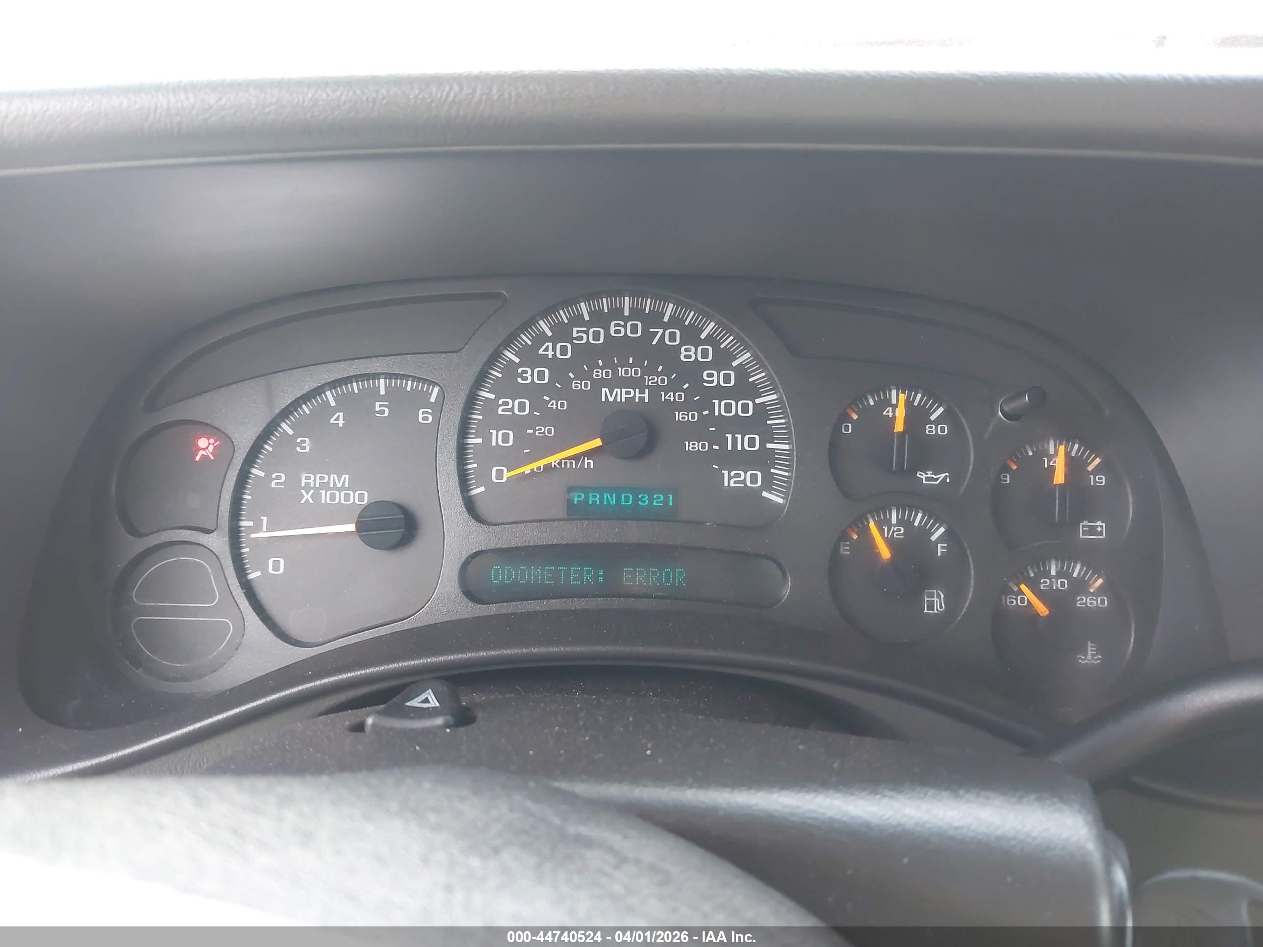 CHEVROLET SILVERADO image 7