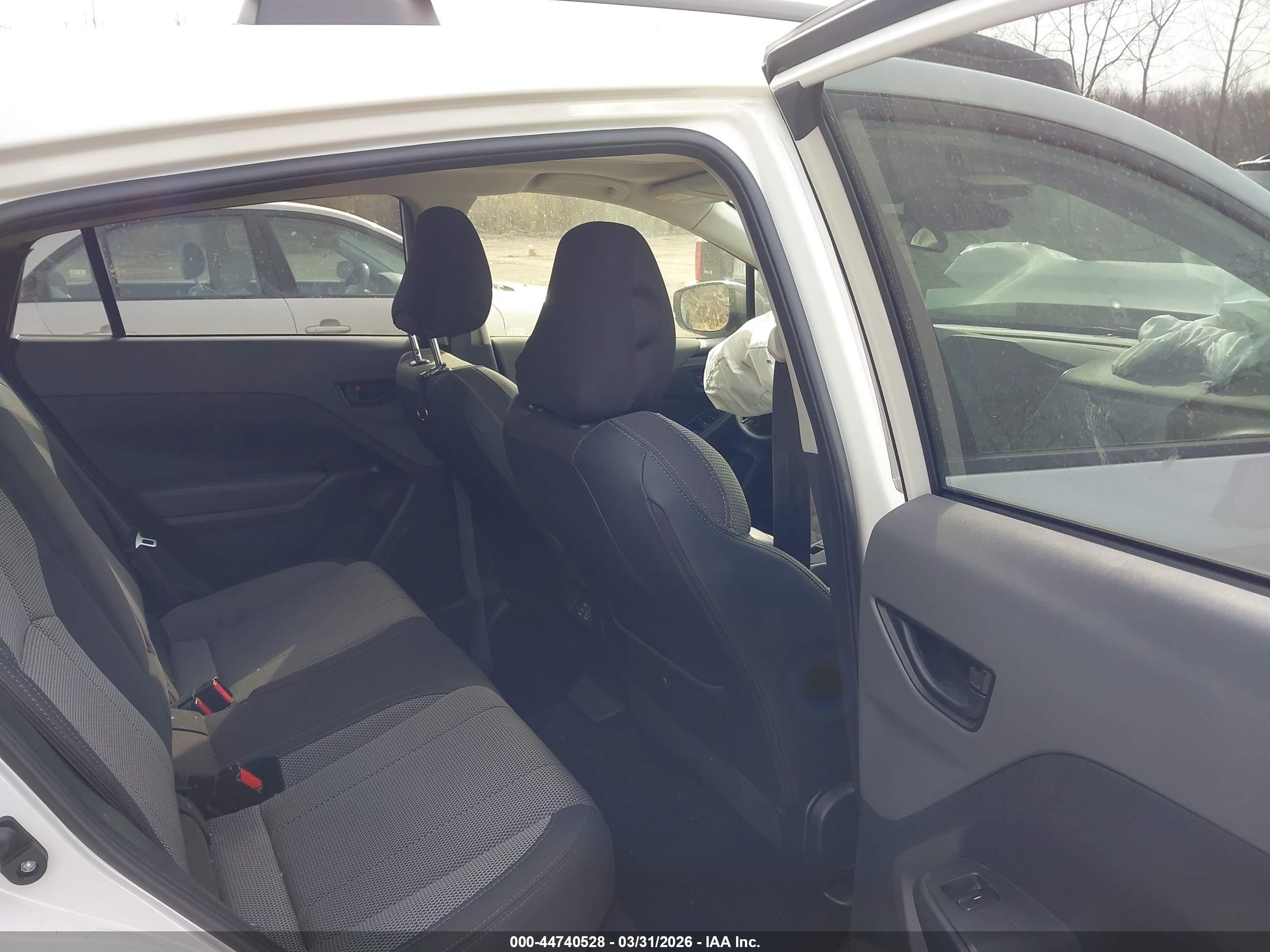 SUBARU CROSSTREK image 8