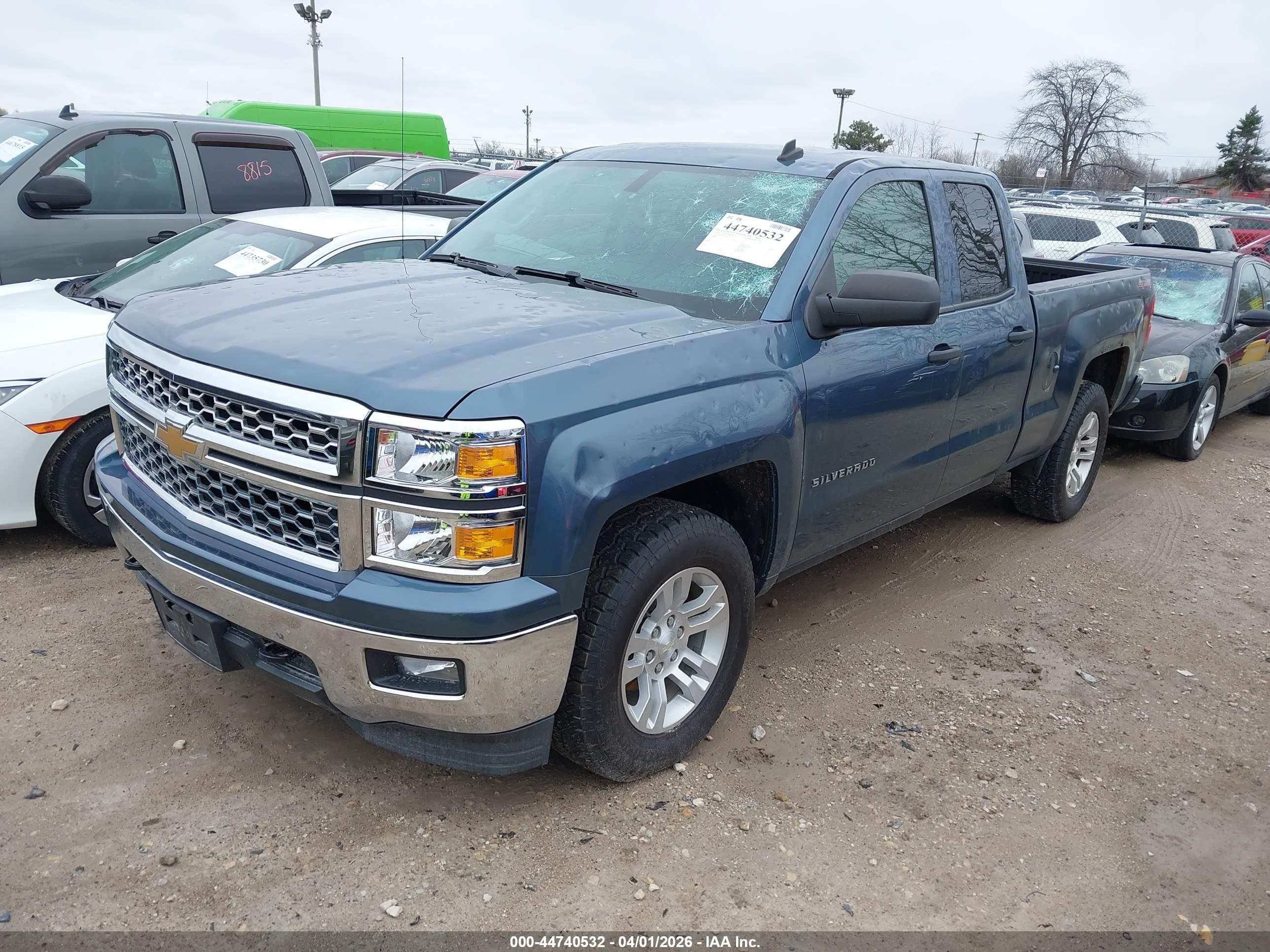 CHEVROLET SILVERADO image 2