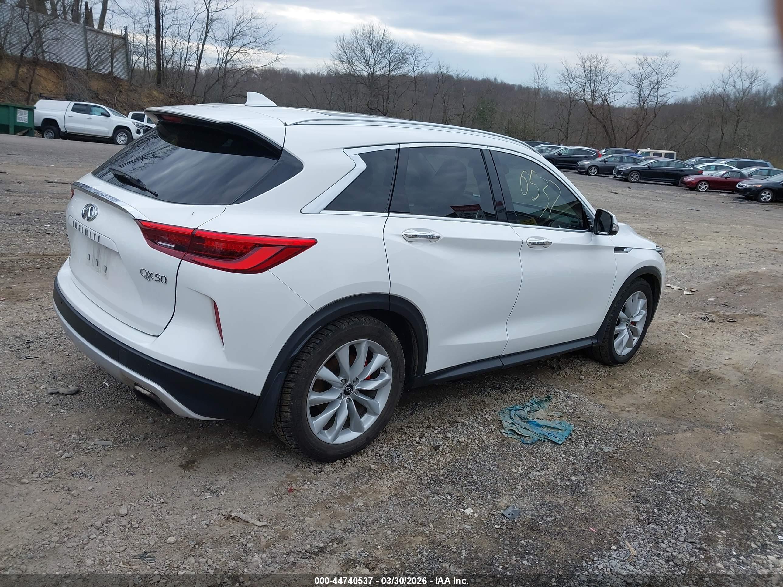 INFINITI QX50 image 4