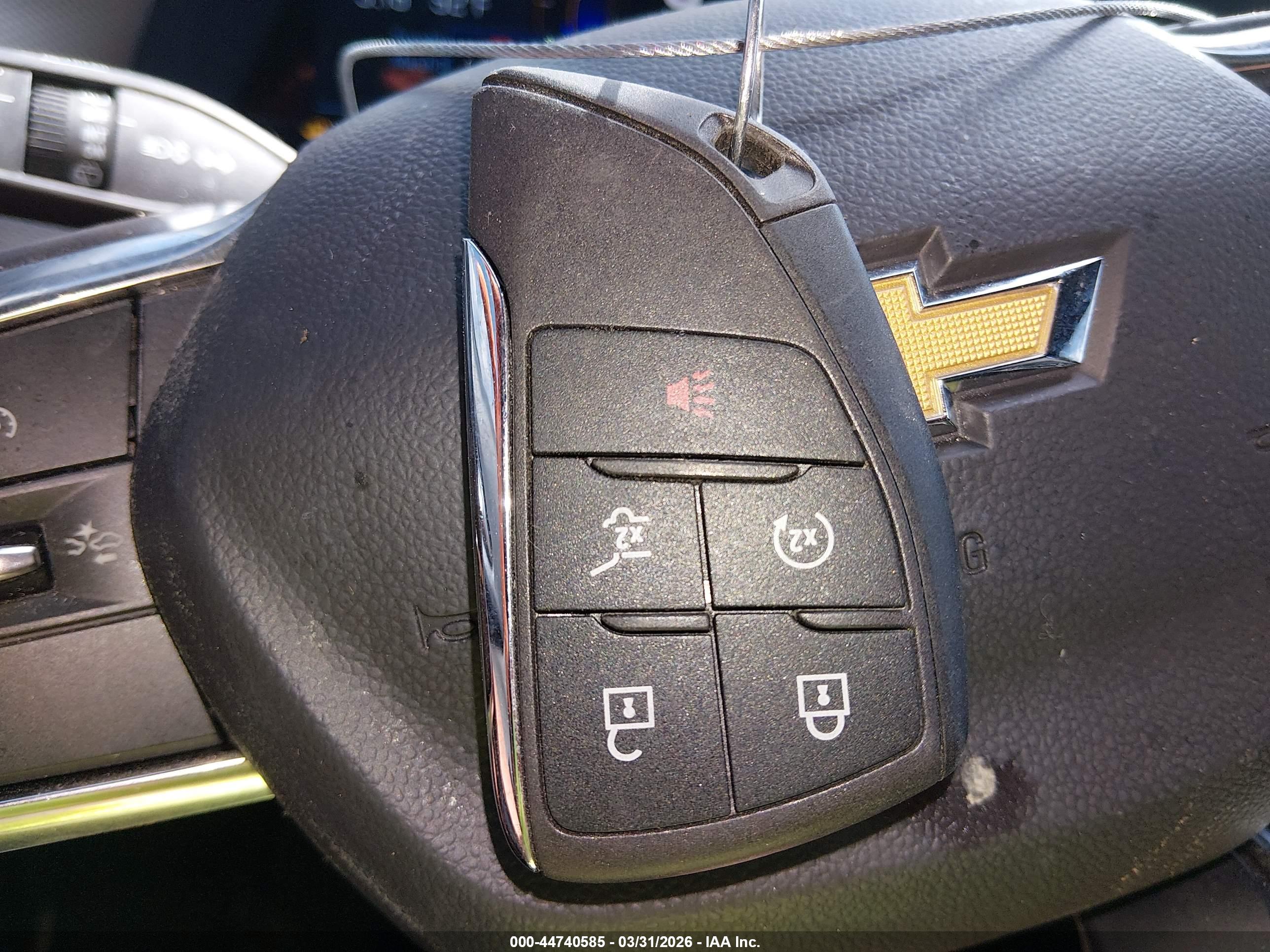 CHEVROLET EQUINOX image 11