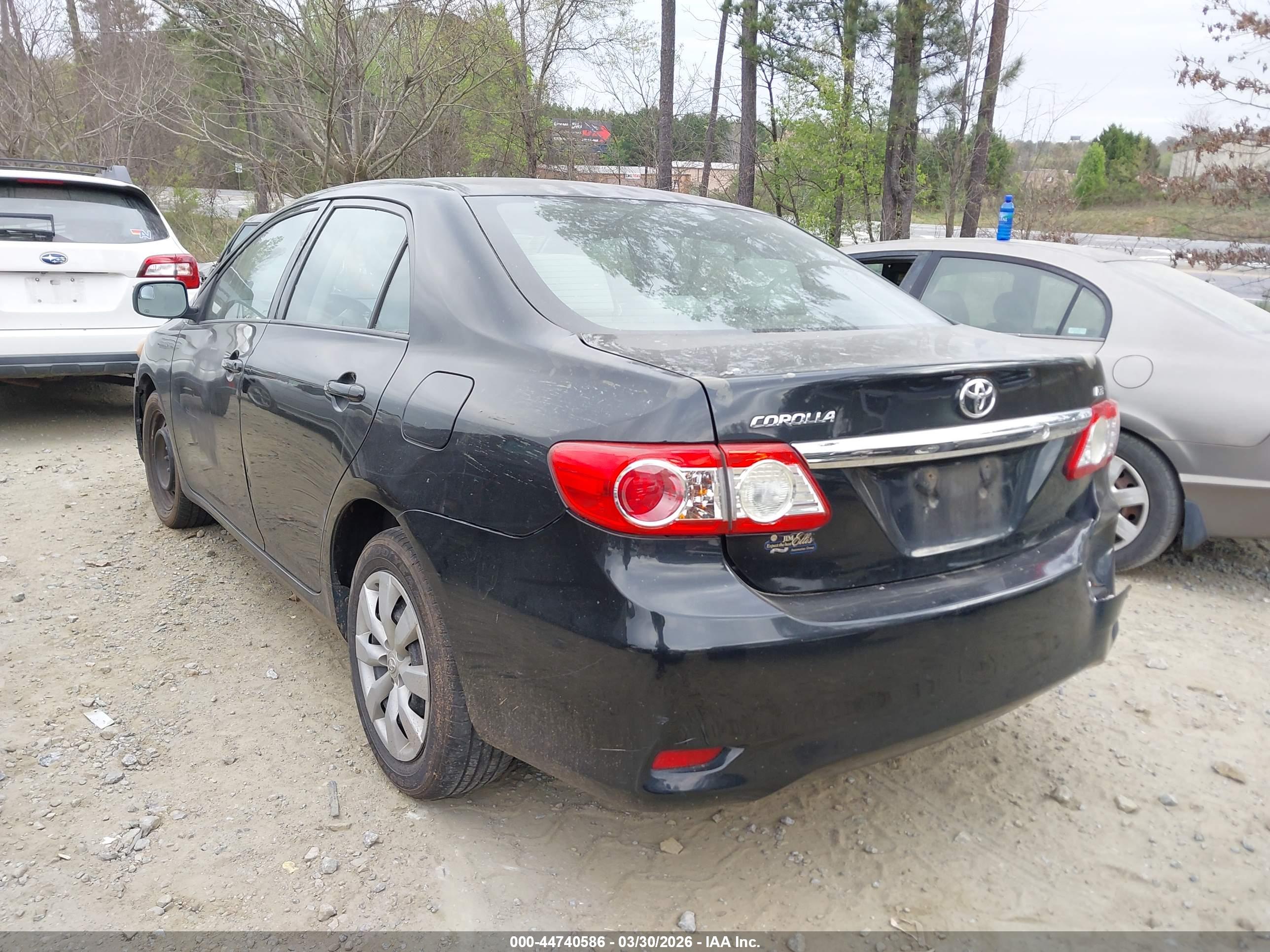 TOYOTA COROLLA image 3
