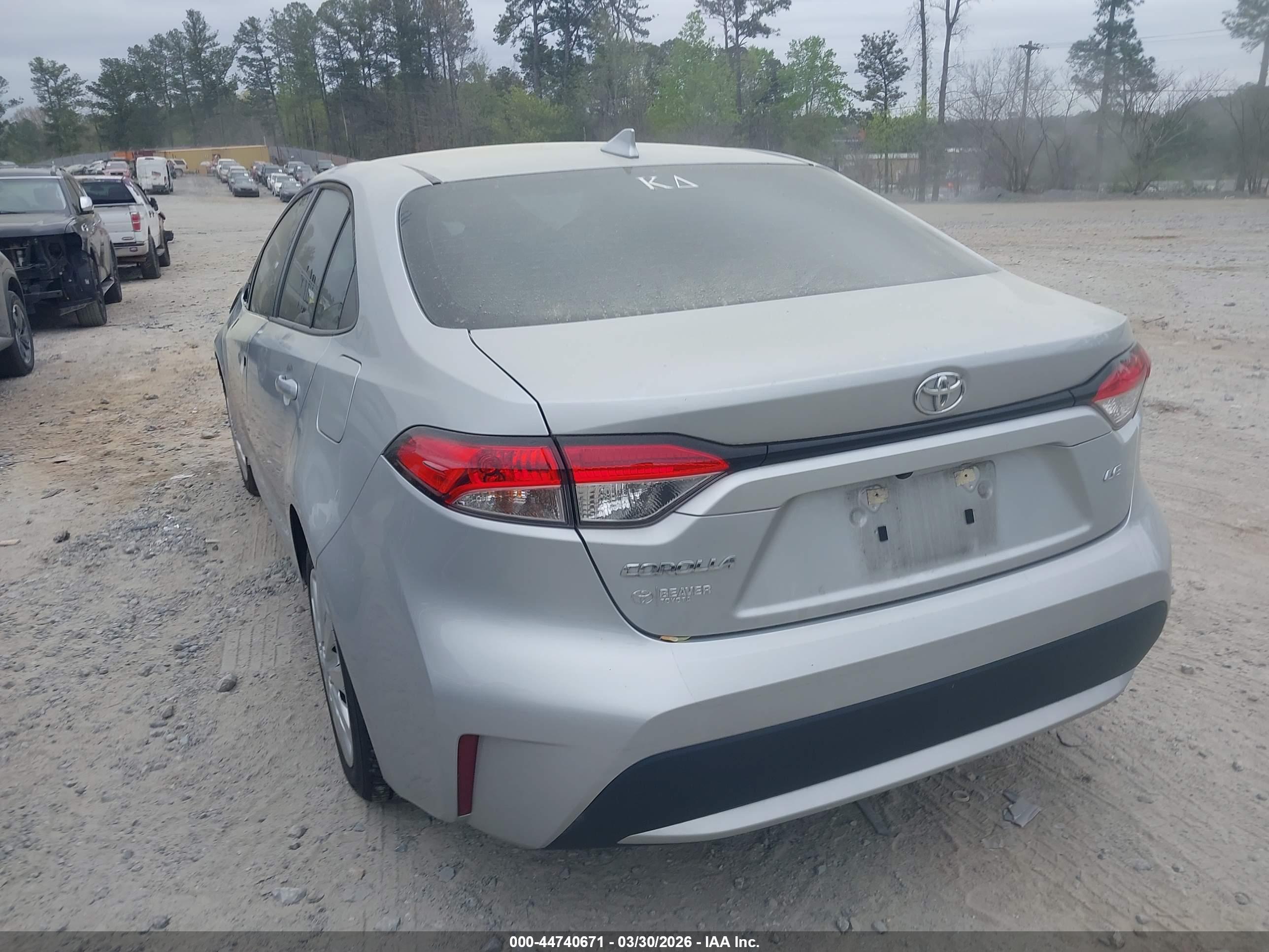 TOYOTA COROLLA image 3